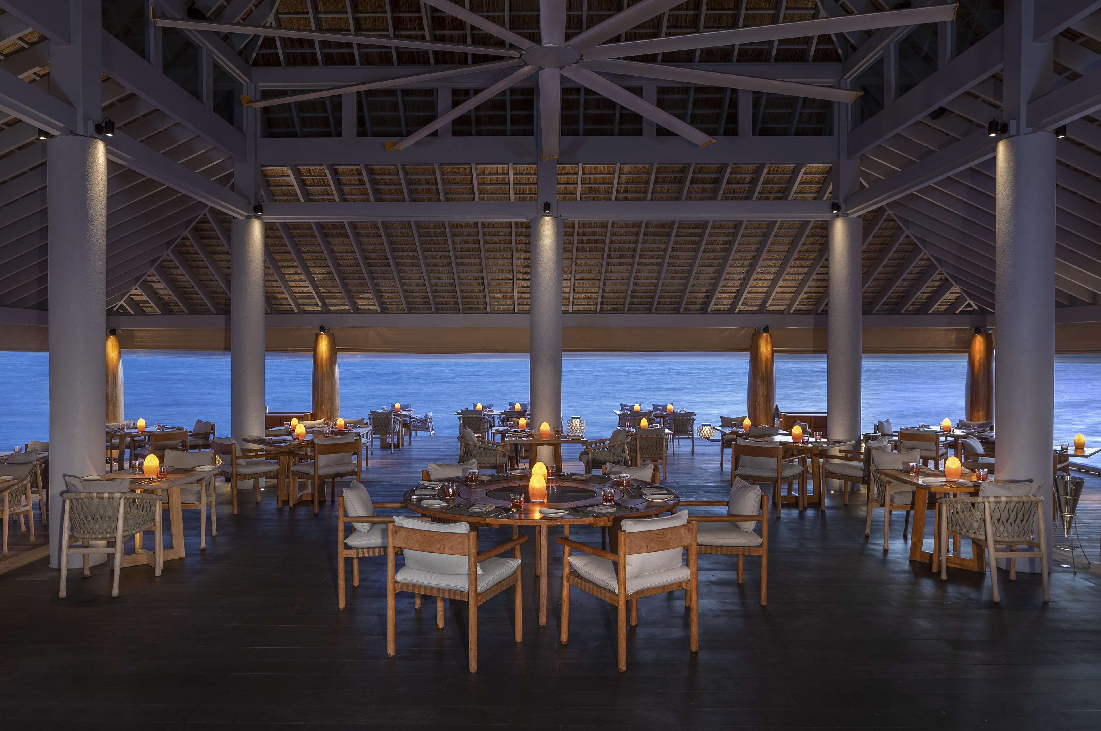 Anantara Kihavah Maldives Villas Anantara Kihavah Maldives Villas