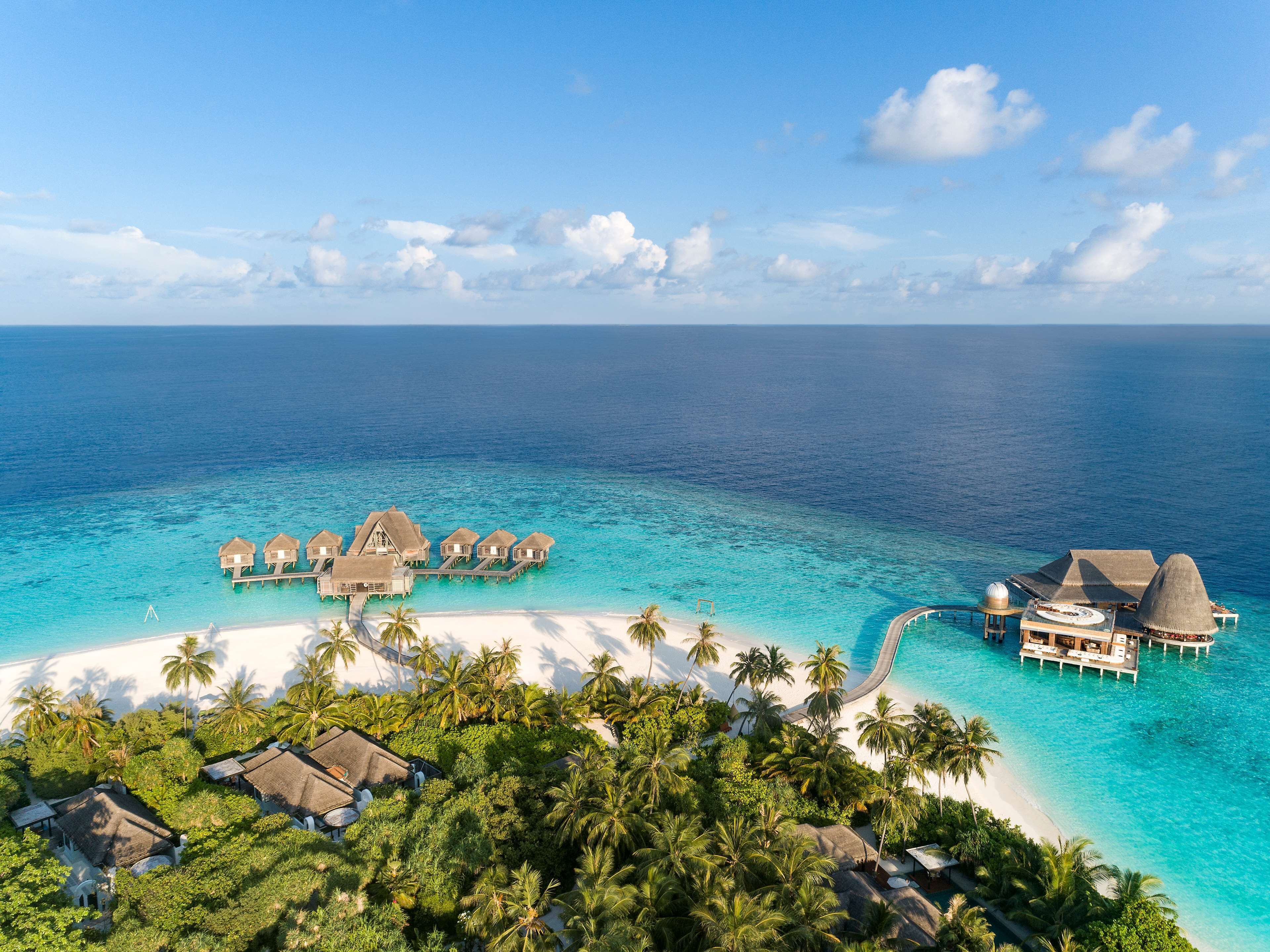 Anantara Kihavah Maldives Villas Anantara Kihavah Maldives Villas