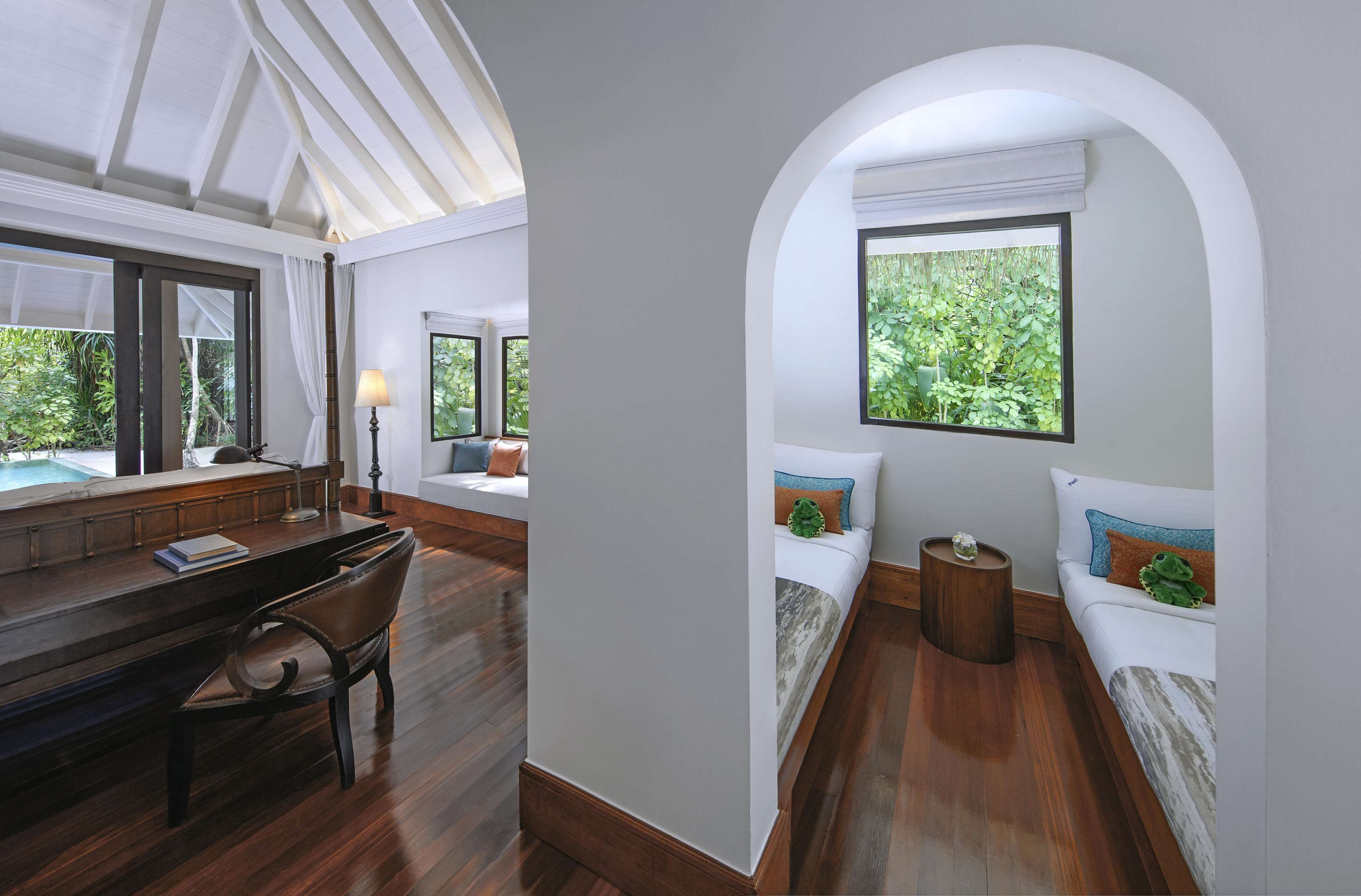 Anantara Kihavah Maldives Villas Anantara Kihavah Maldives Villas