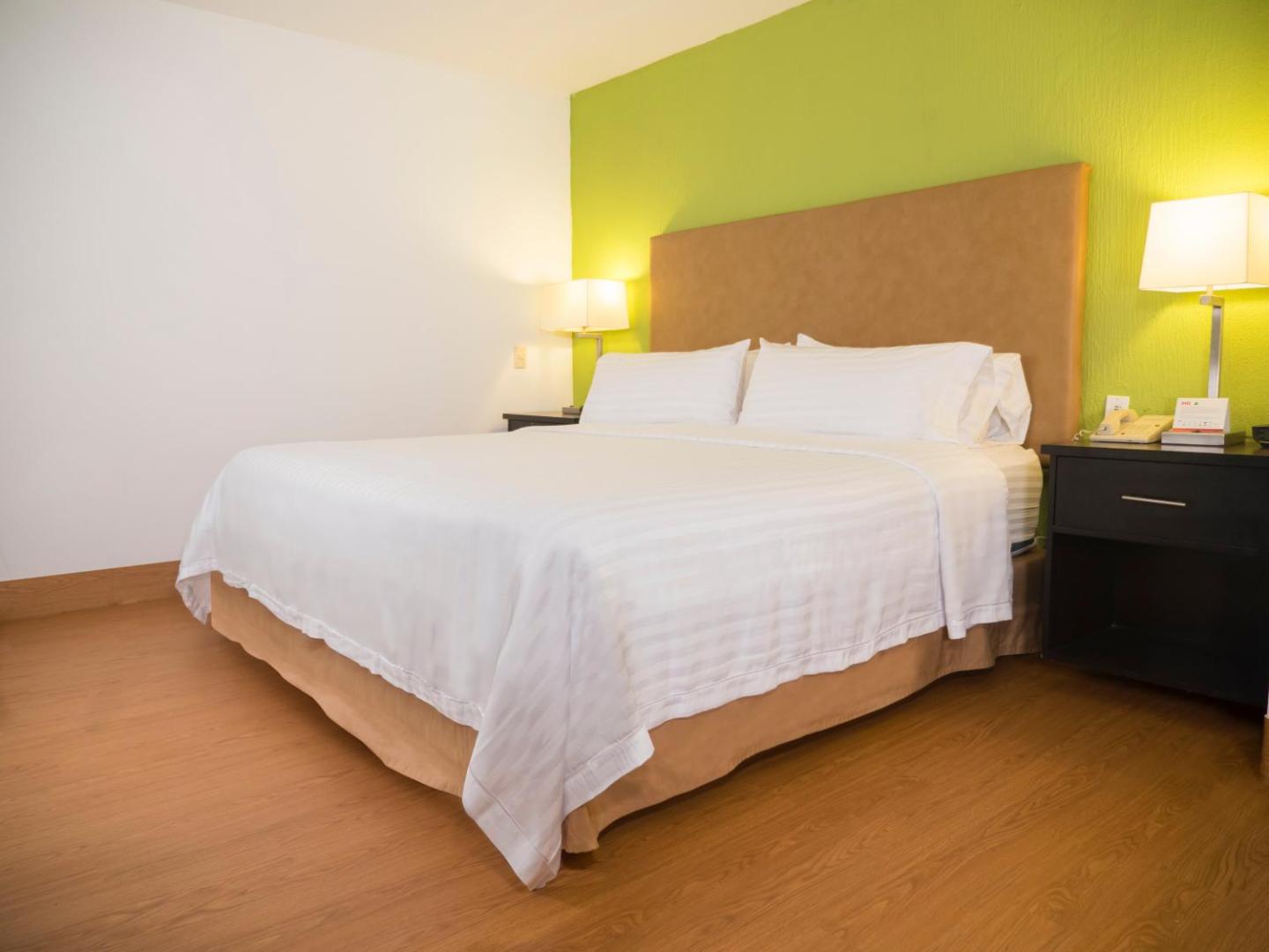 Holiday Inn Tijuana Zona Rio Holiday Inn Tijuana Zona Rio