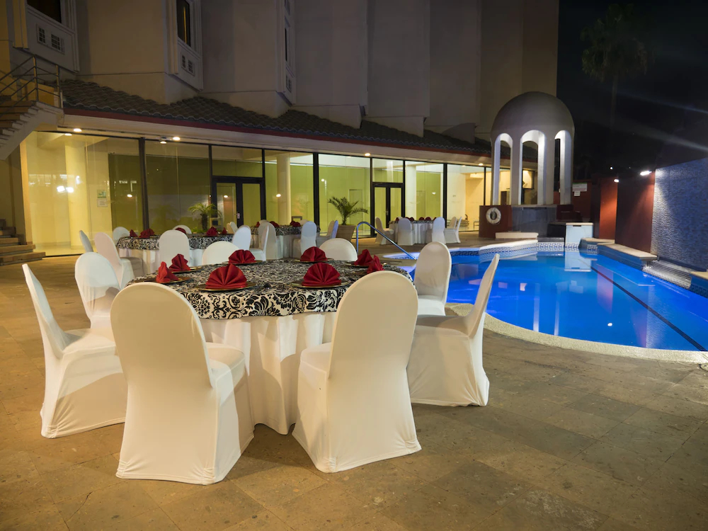 Holiday Inn Tijuana Zona Rio Holiday Inn Tijuana Zona Rio