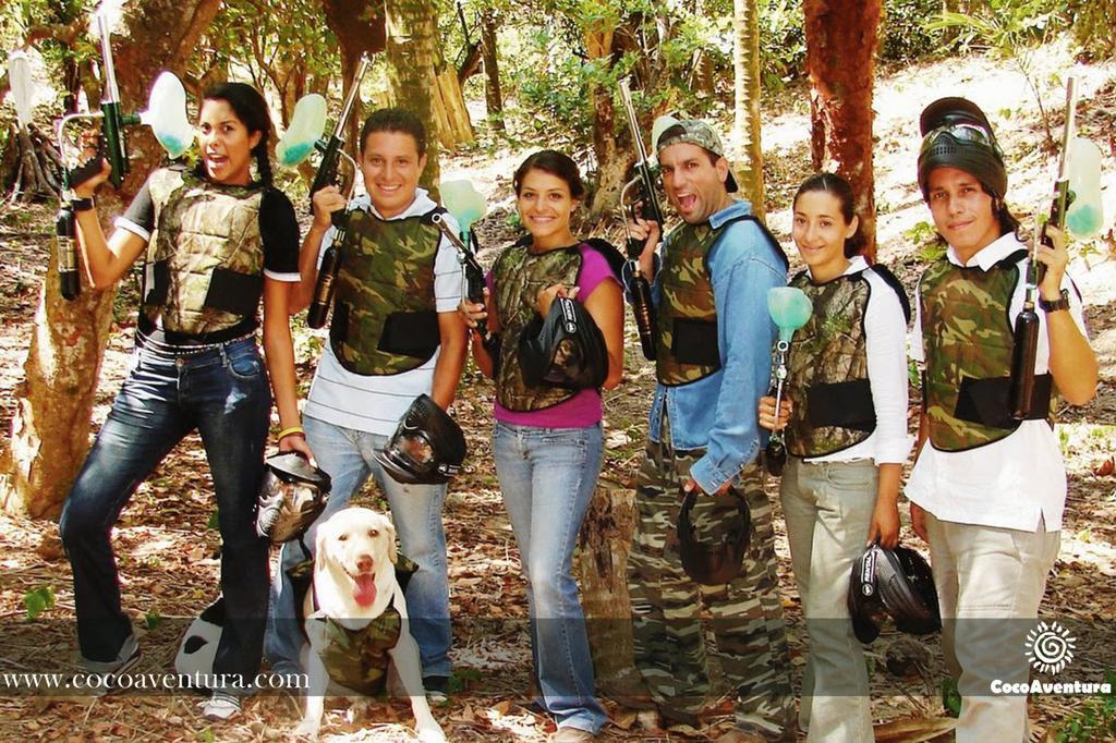 CocoAventura Cabanas & Club de Playa