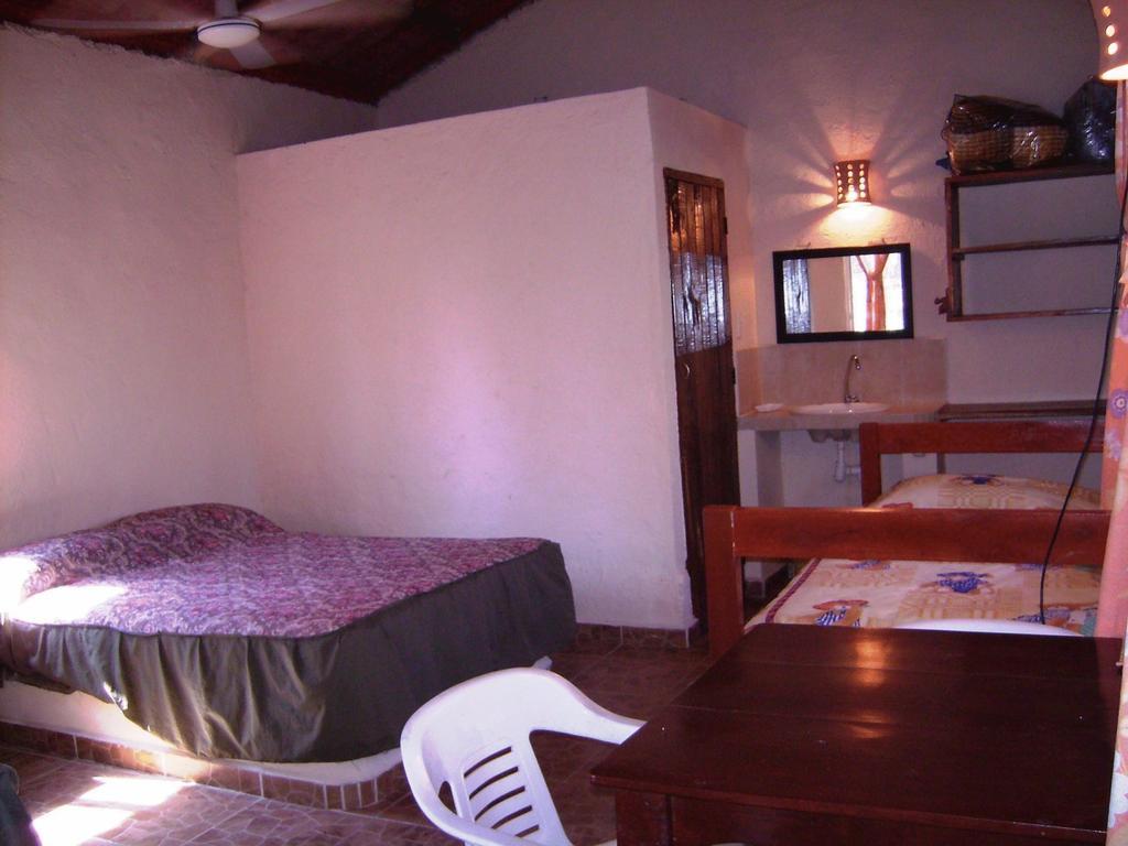 CocoAventura Cabanas & Club de Playa