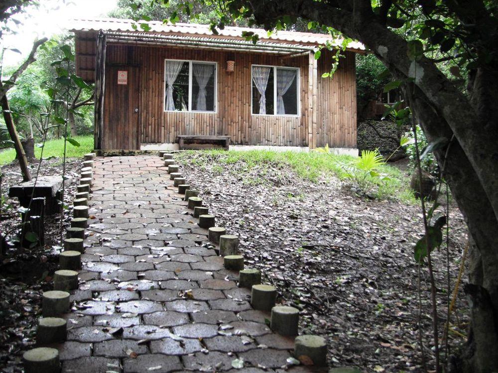 CocoAventura Cabanas & Club de Playa