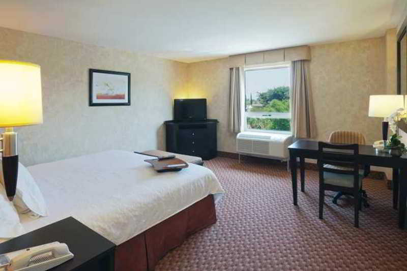 Hampton Inn By Hilton Ciudad Victoria Hampton Inn By Hilton Ciudad Victoria