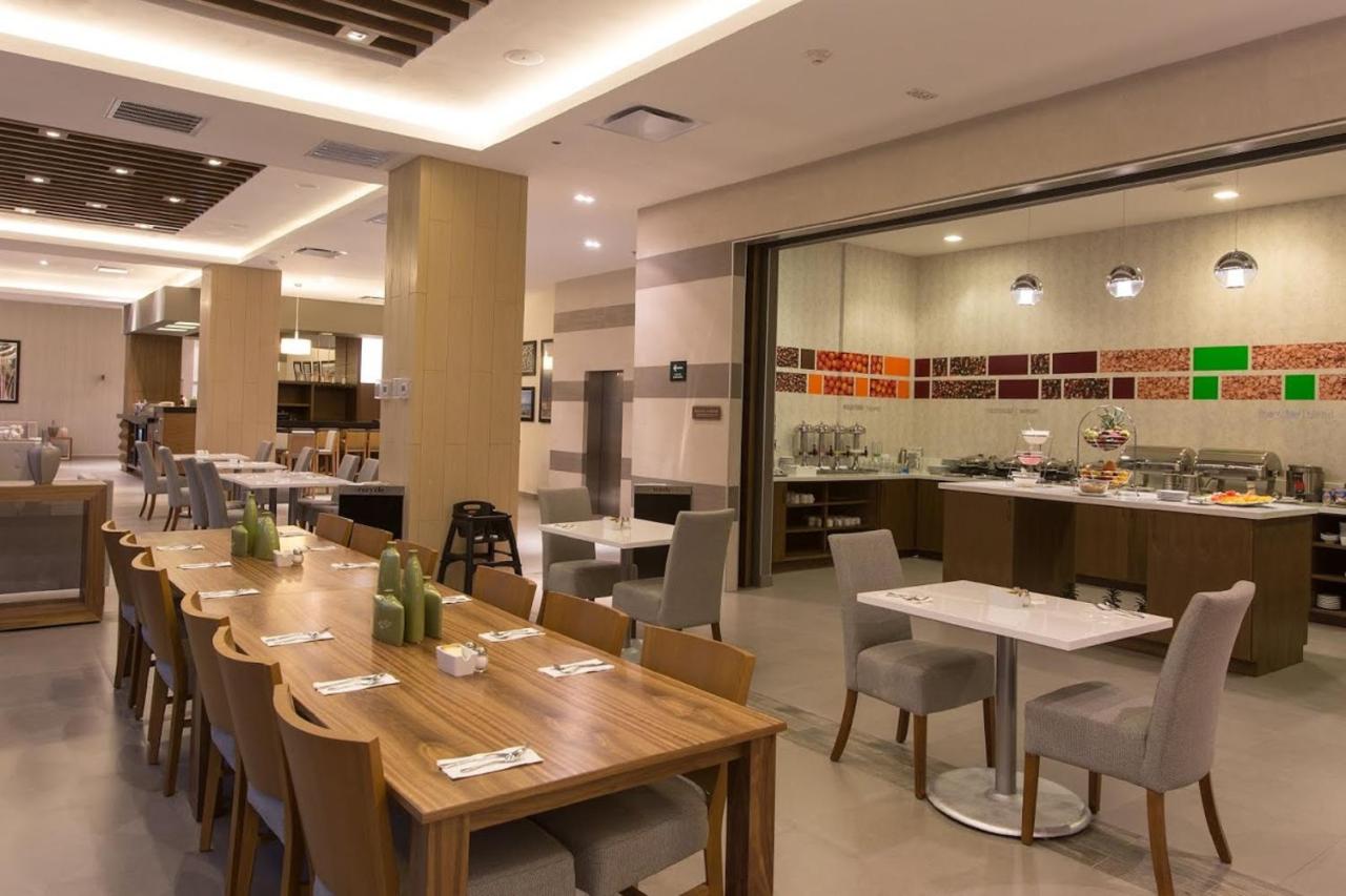 Hampton Inn by Hilton Hermosillo Hampton Inn by Hilton Hermosillo