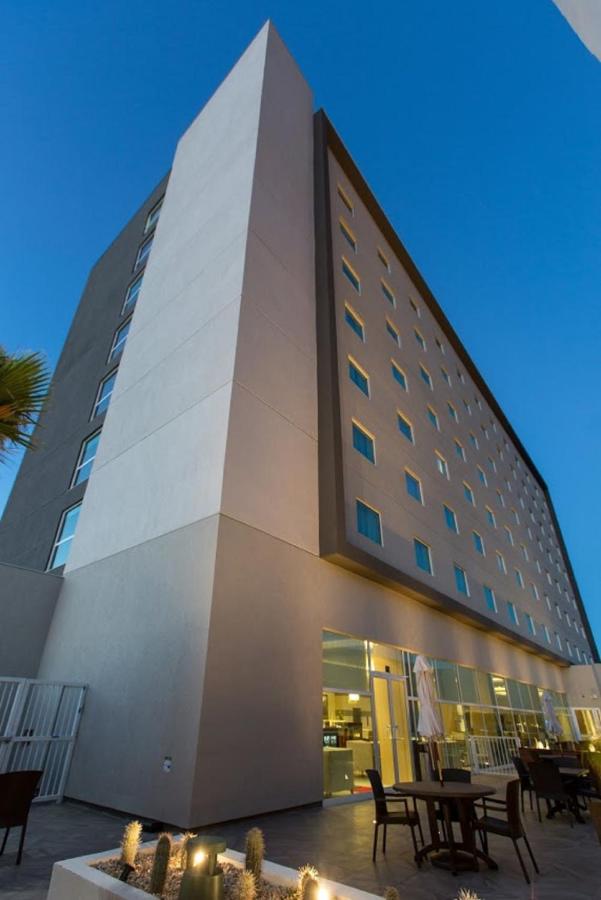 Hampton Inn by Hilton Hermosillo Hampton Inn by Hilton Hermosillo