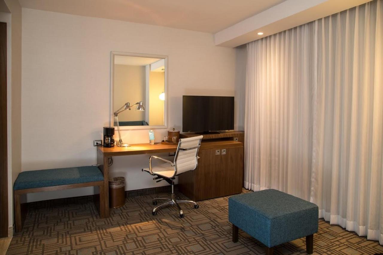 Hampton Inn by Hilton Hermosillo Hampton Inn by Hilton Hermosillo