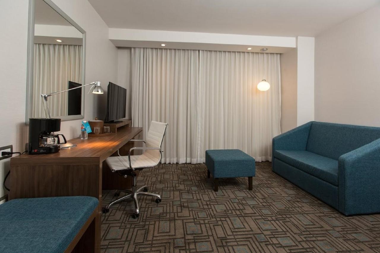 Hampton Inn by Hilton Hermosillo Hampton Inn by Hilton Hermosillo