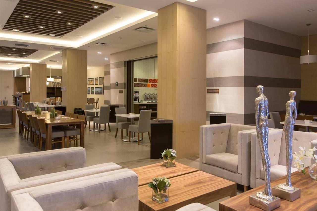 Hampton Inn by Hilton Hermosillo Hampton Inn by Hilton Hermosillo