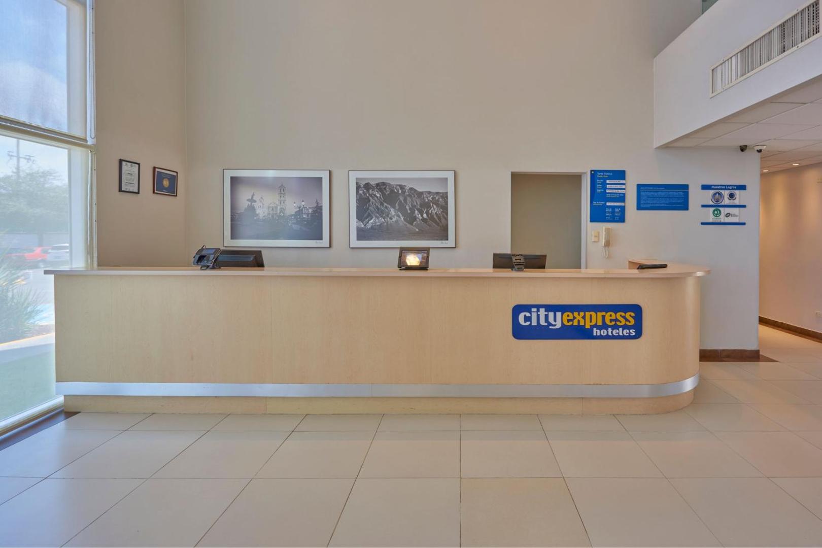 City Express by Marriott Saltillo Sur City Express by Marriott Saltillo Sur