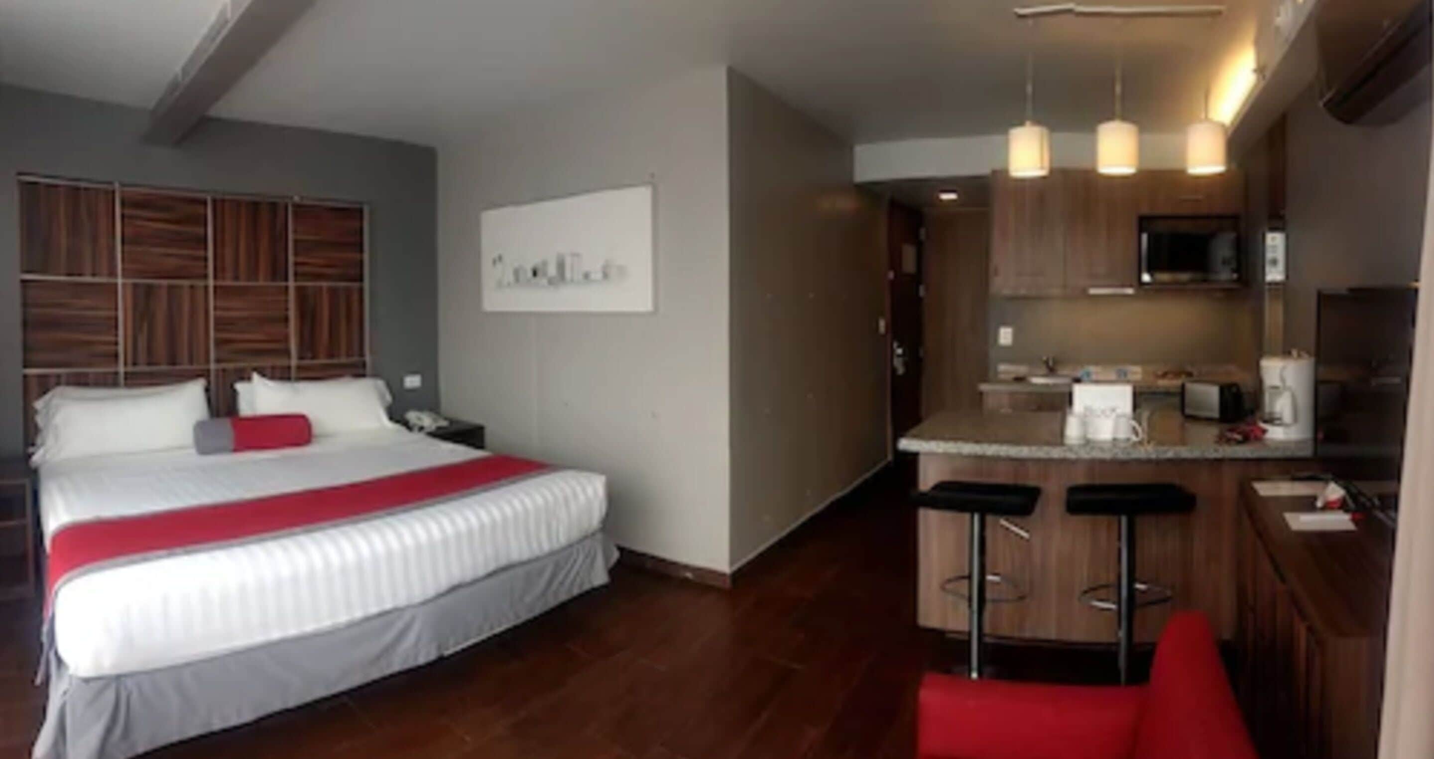 Hotel Block Suites Hotel Block Suites