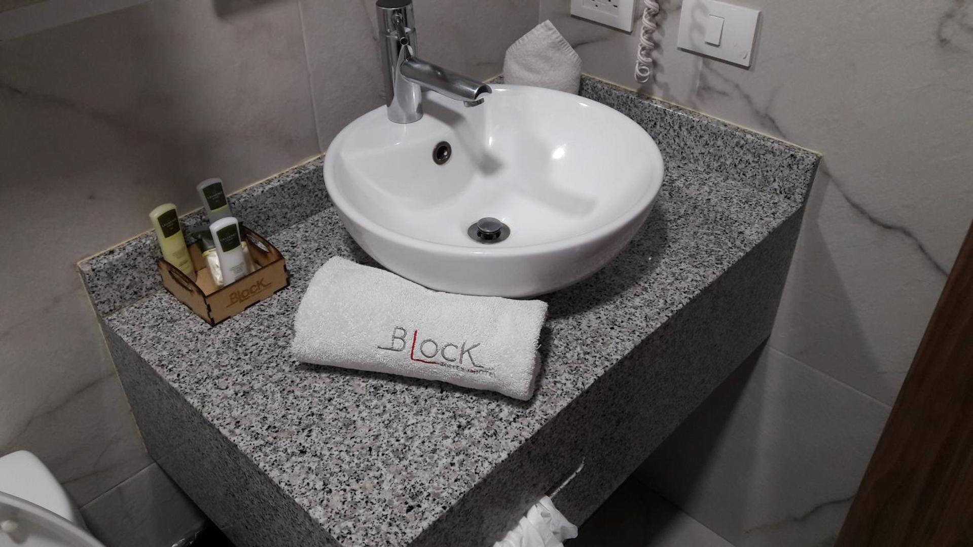 Hotel Block Suites Hotel Block Suites