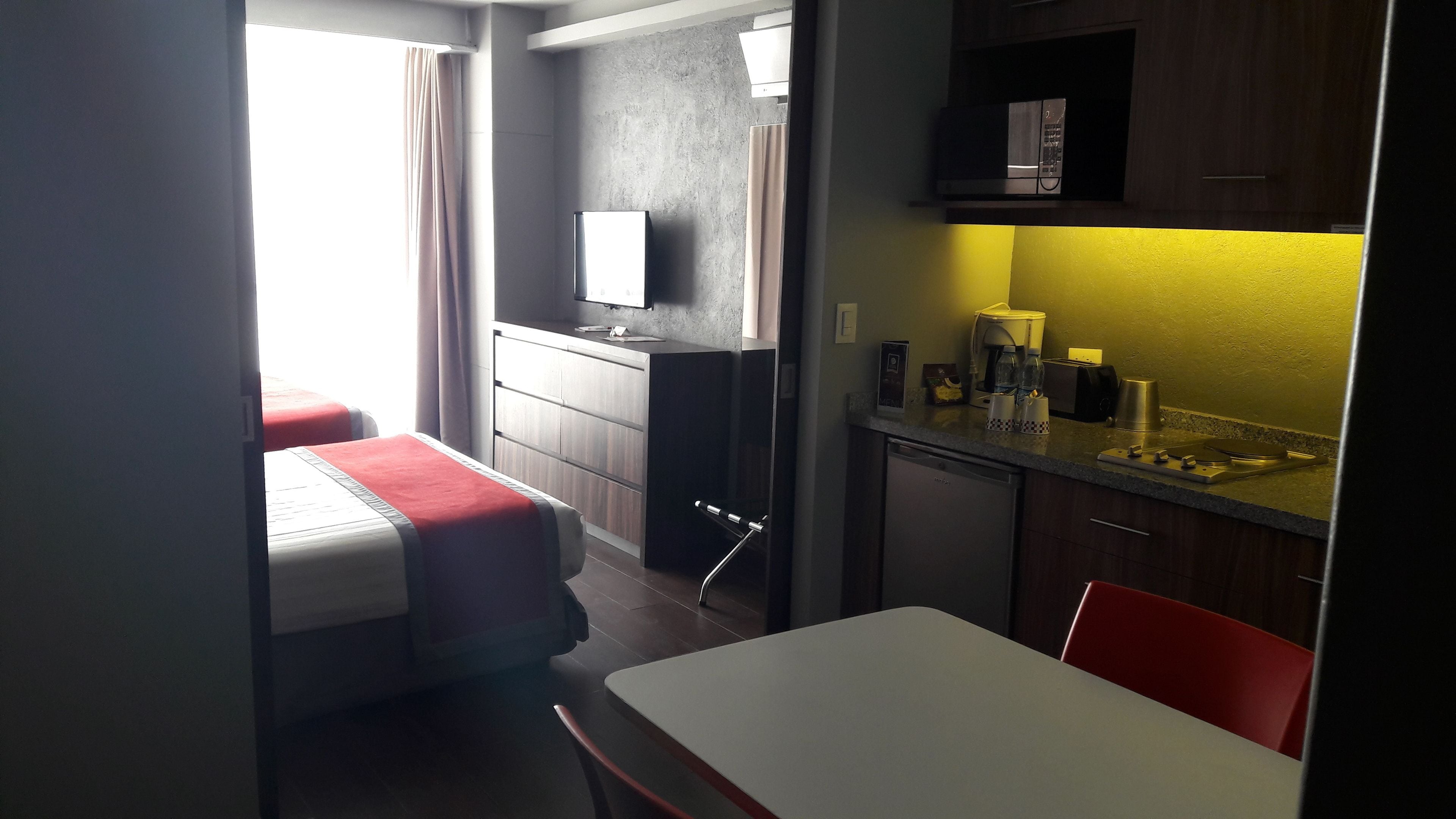 Hotel Block Suites Hotel Block Suites