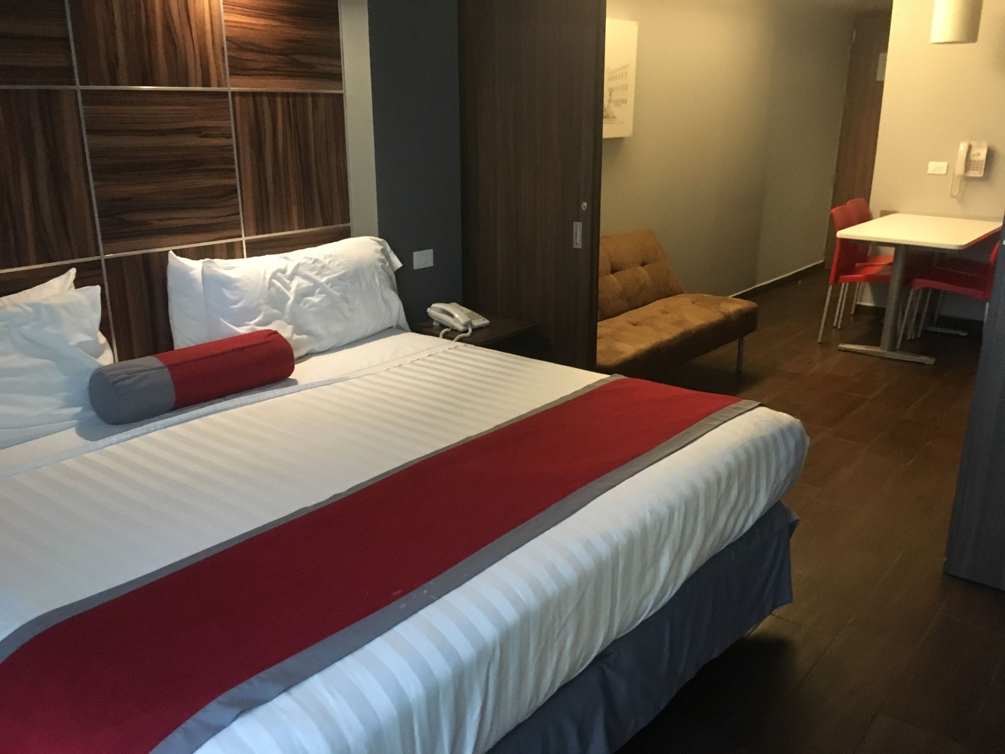 Hotel Block Suites Hotel Block Suites