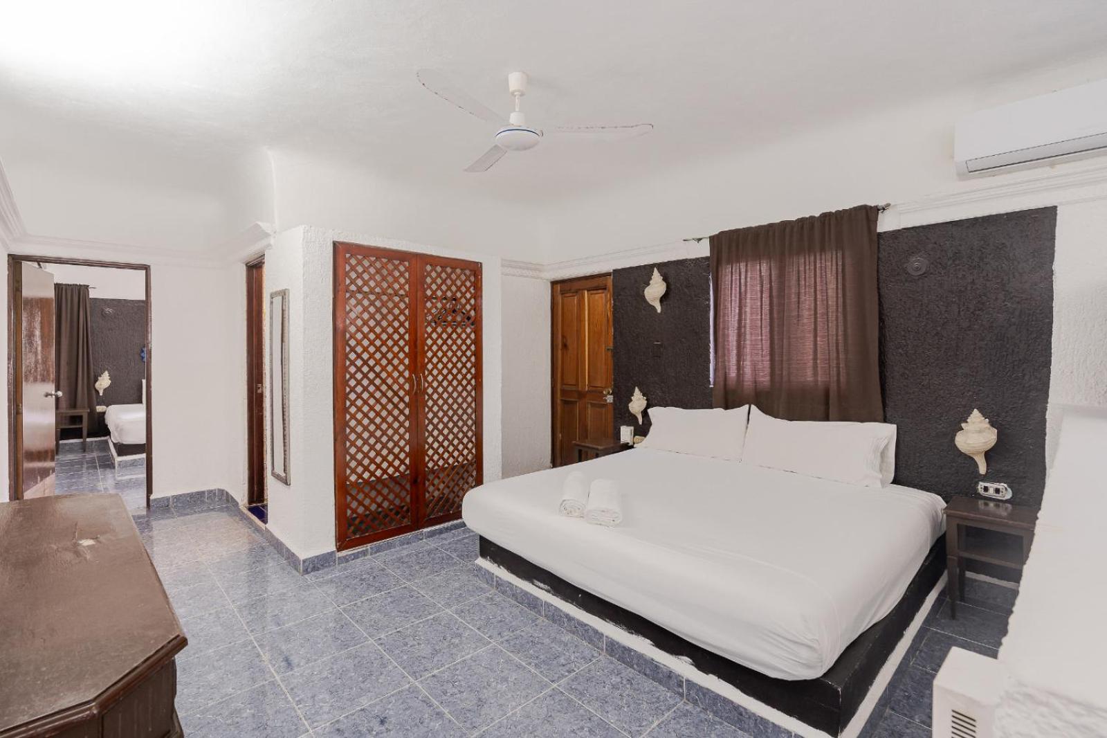 Mayan Art Hotel 10 Avenue Mayan Art Hotel 10 Avenue