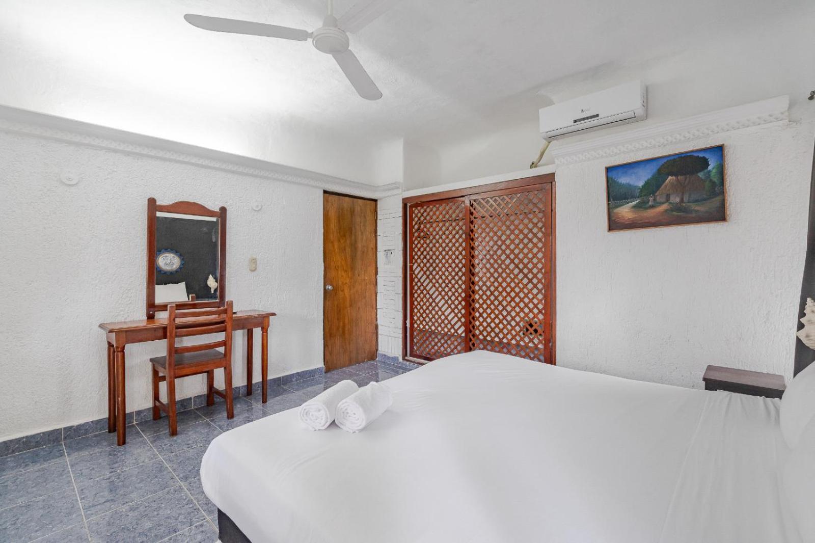 Mayan Art Hotel 10 Avenue Mayan Art Hotel 10 Avenue