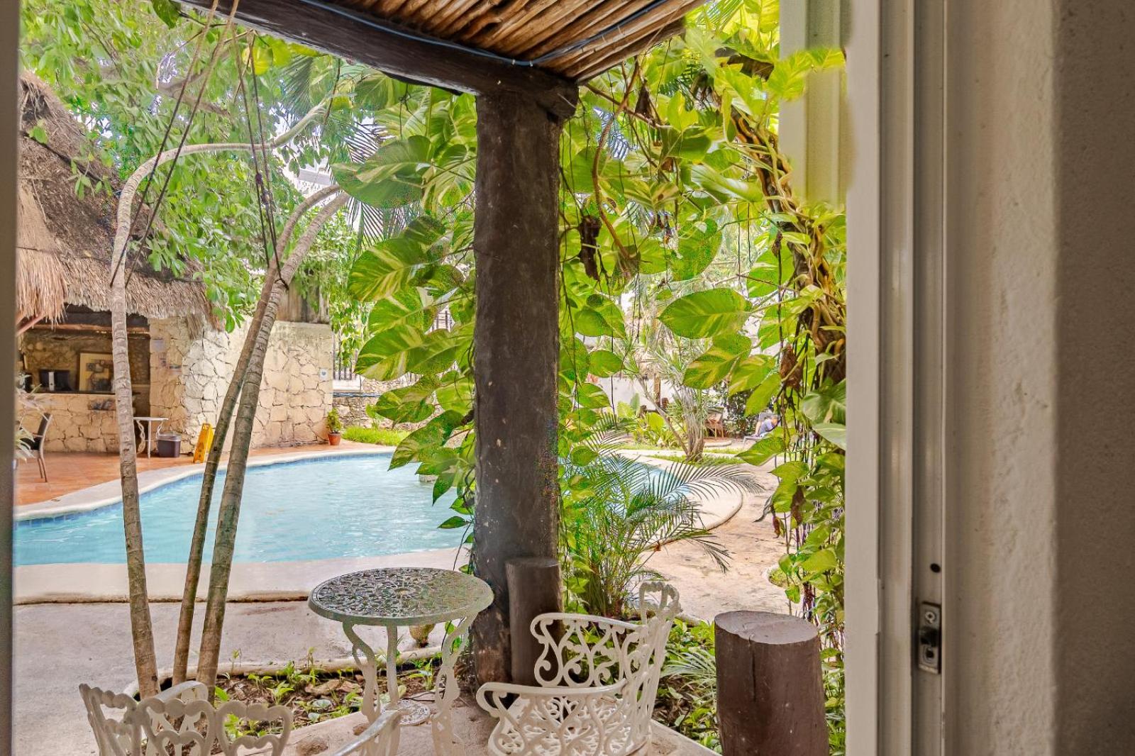 Mayan Art Hotel 10 Avenue Mayan Art Hotel 10 Avenue