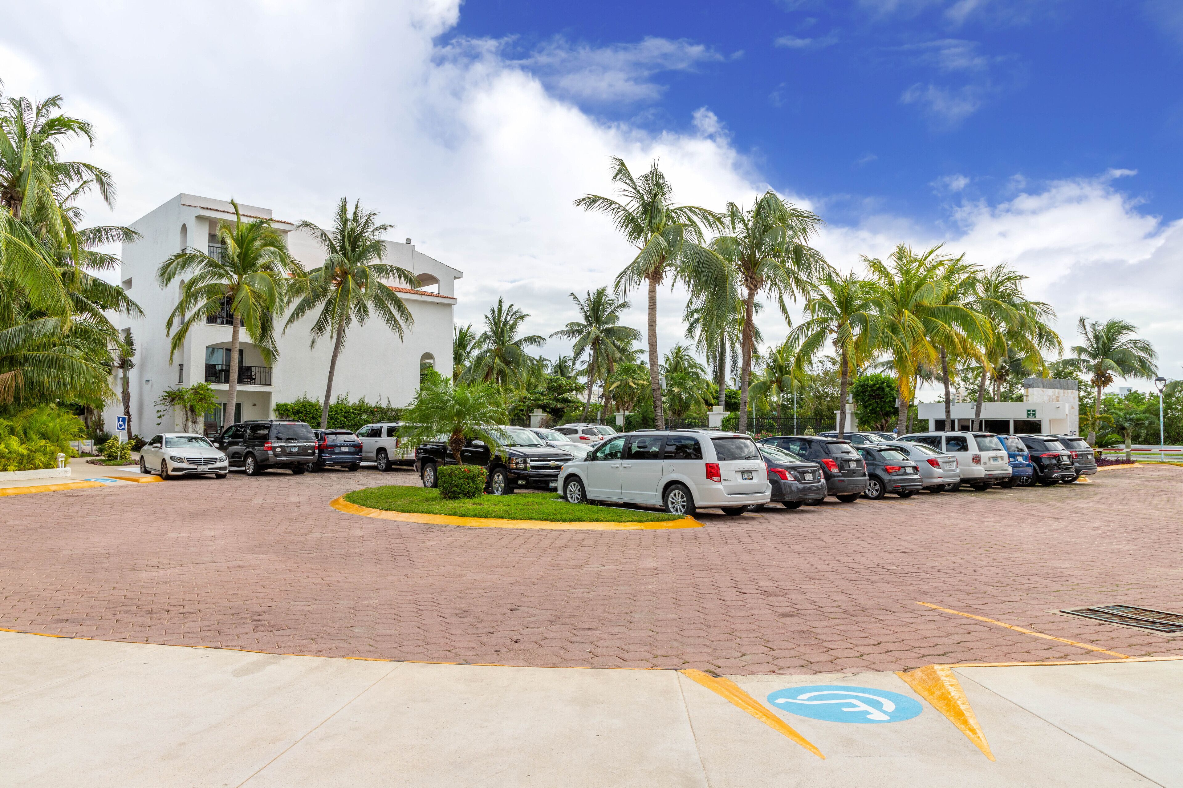 BeachScape Kin Ha Villas & Suites BeachScape Kin Ha Villas & Suites