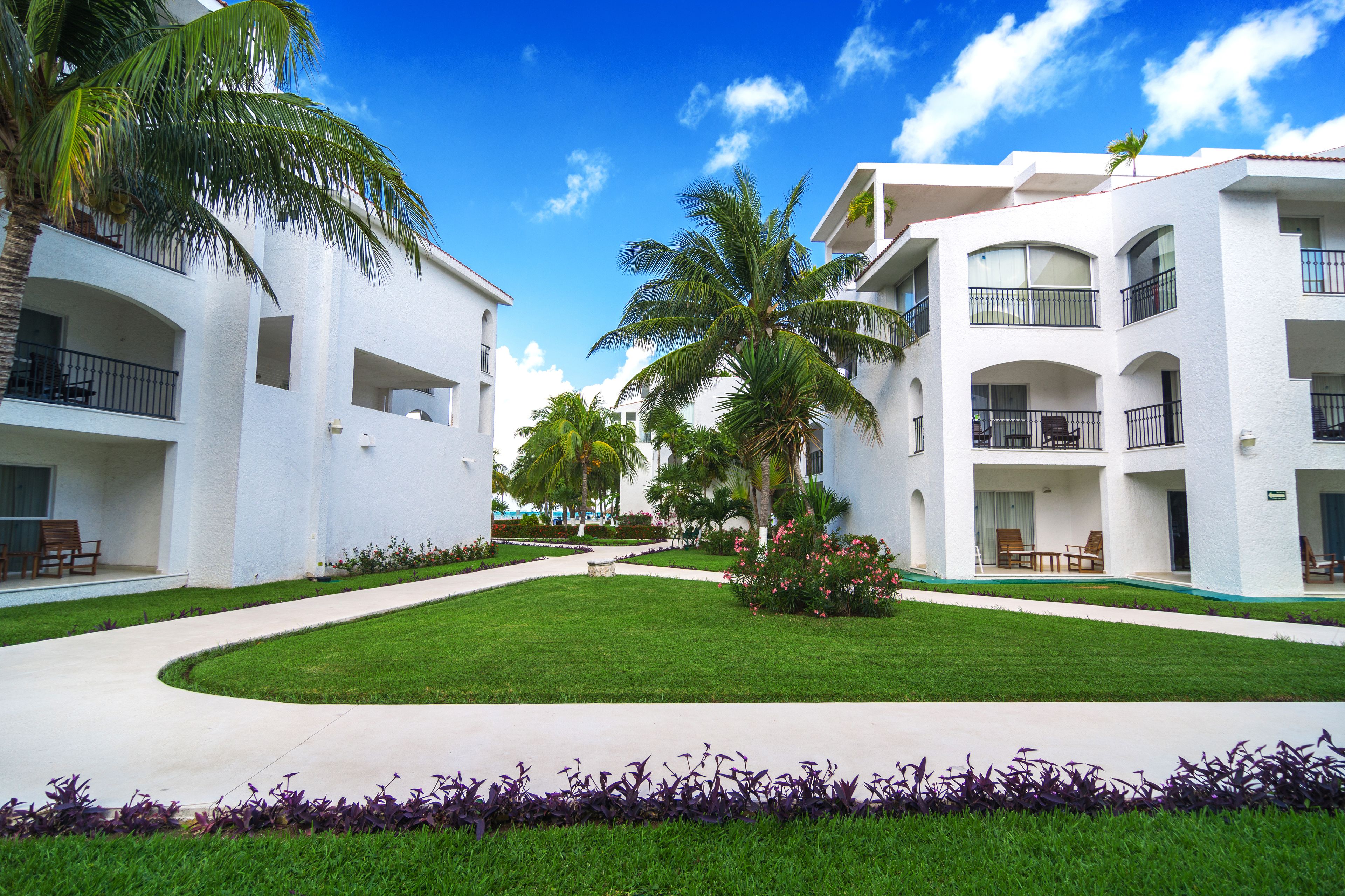 BeachScape Kin Ha Villas & Suites BeachScape Kin Ha Villas & Suites