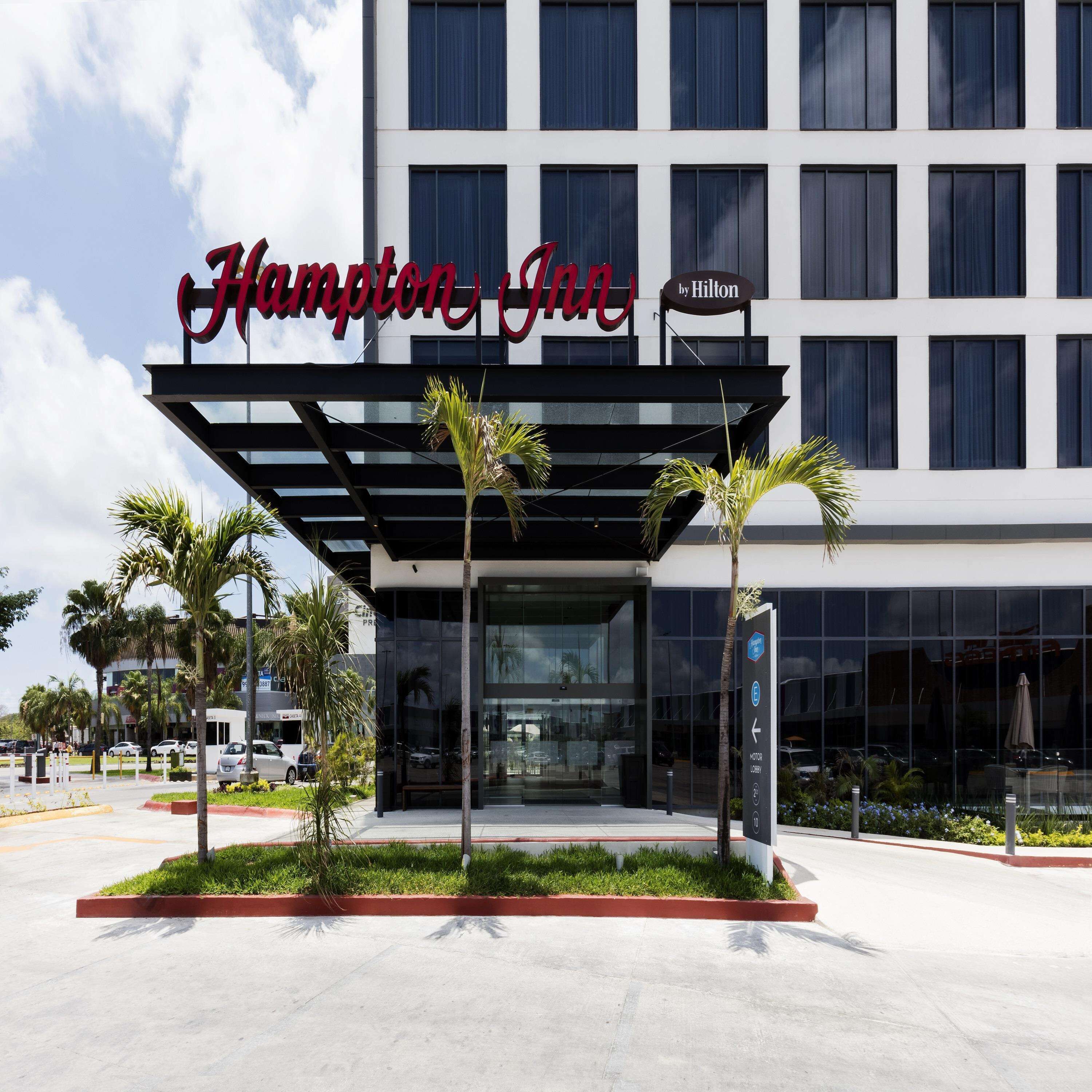 Hampton Inn by Hilton Cancun Cumbres Hampton Inn by Hilton Cancun Cumbres