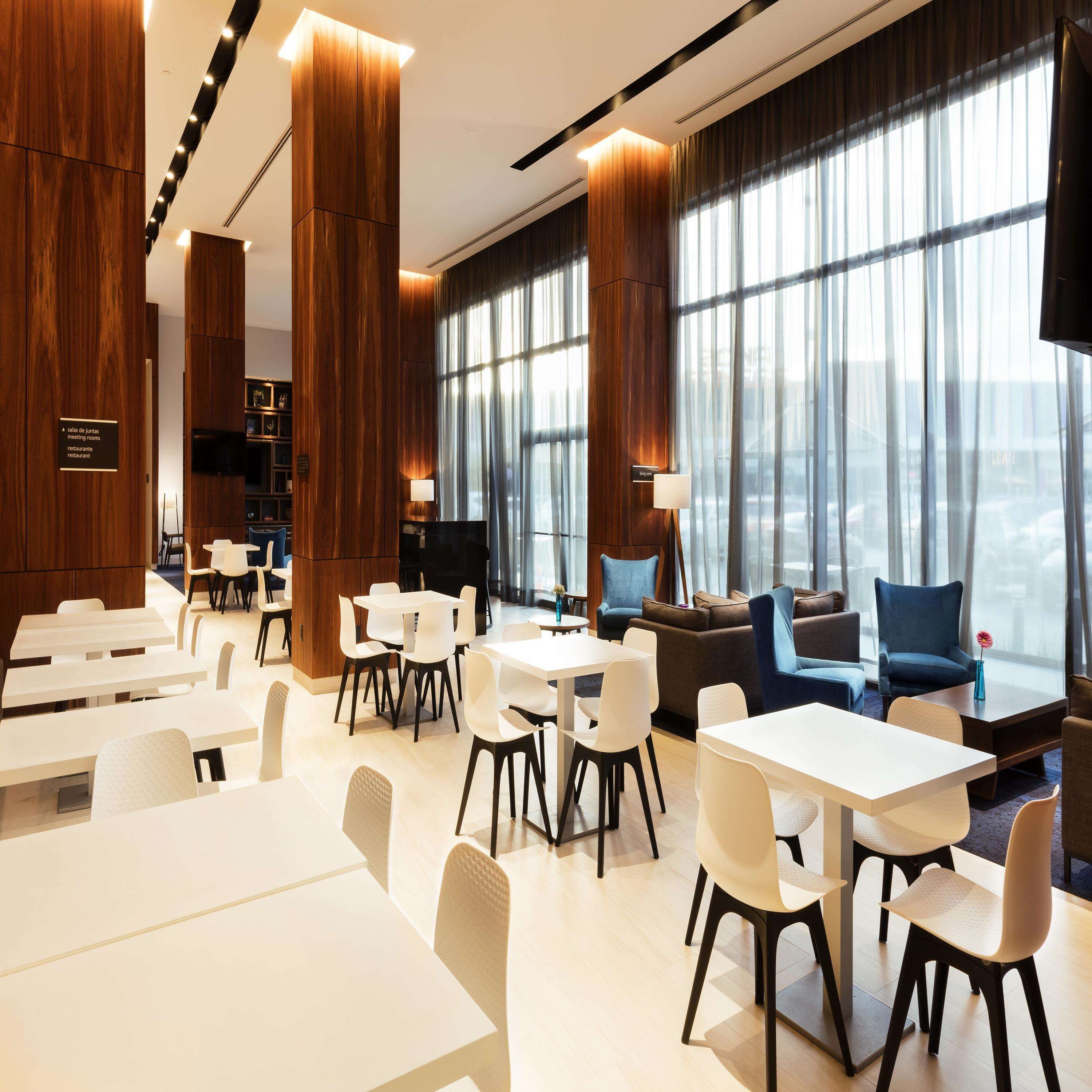 Hampton Inn by Hilton Cancun Cumbres Hampton Inn by Hilton Cancun Cumbres