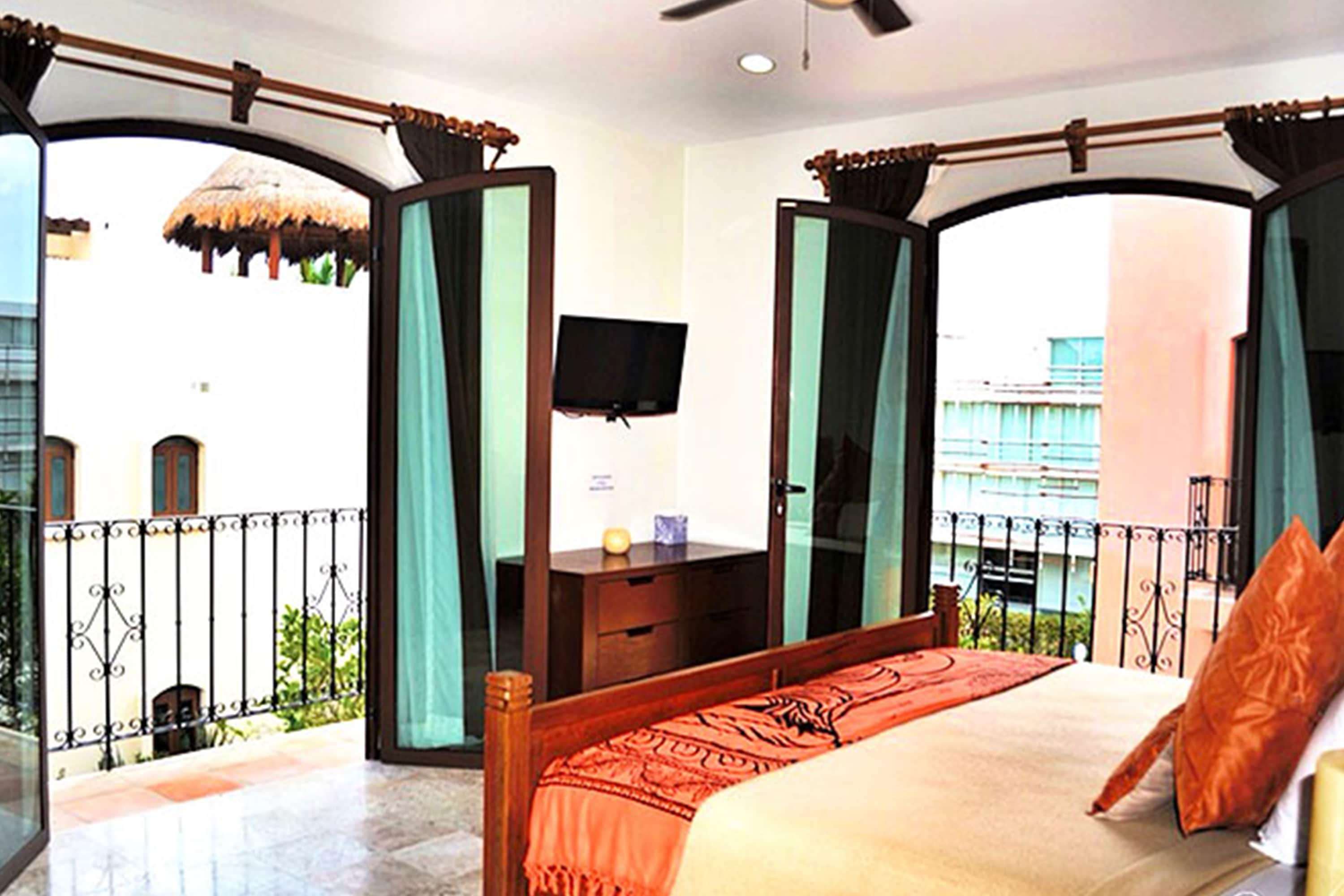 Acanto Playa del Carmen, Trademark Collection by Wyndham Acanto Playa del Carmen, Trademark Collection by Wyndham