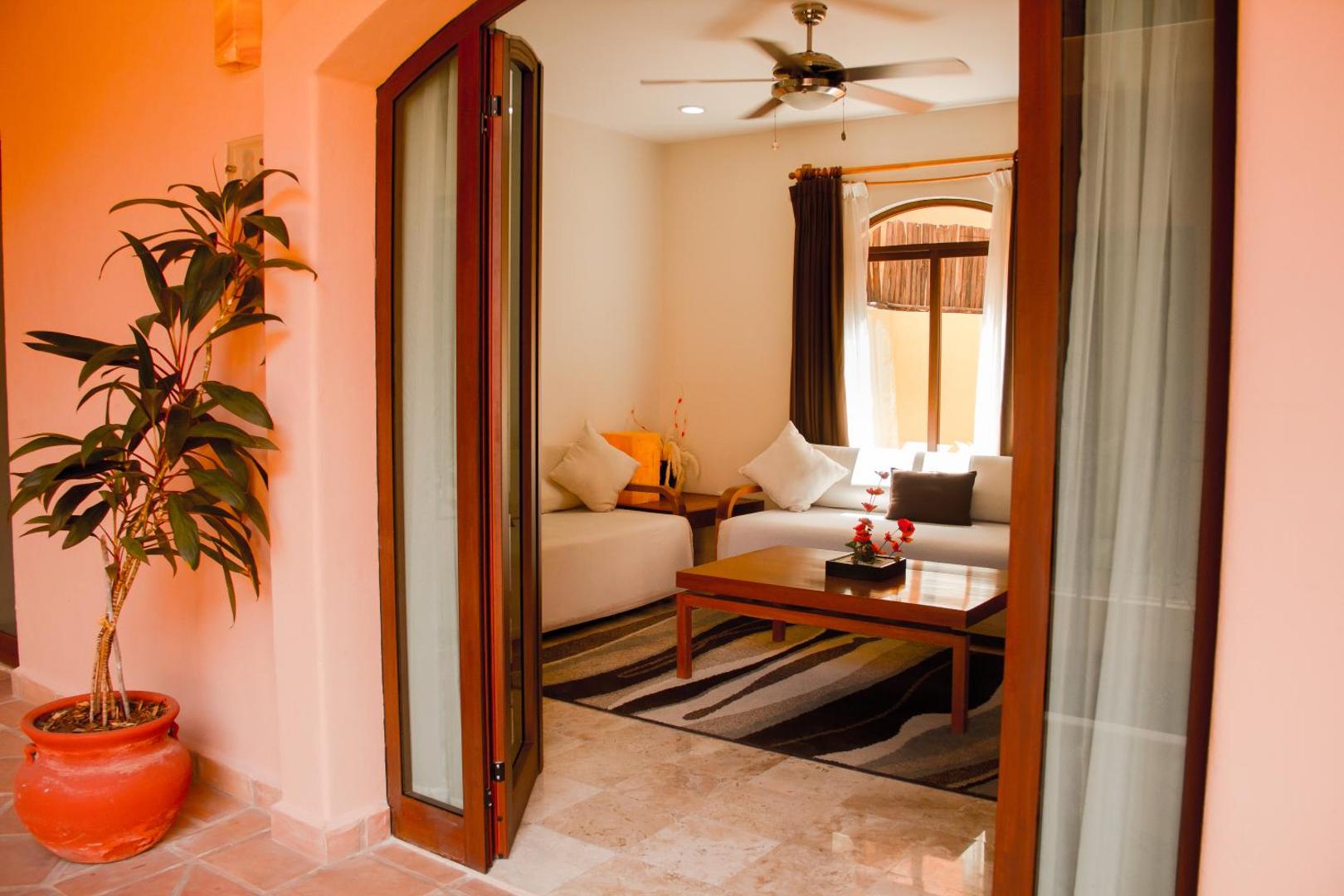 Acanto Playa del Carmen, Trademark Collection by Wyndham Acanto Playa del Carmen, Trademark Collection by Wyndham
