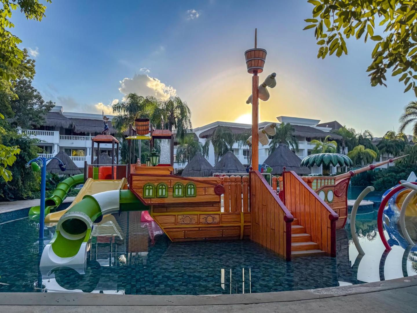 Grand Sunset Princess