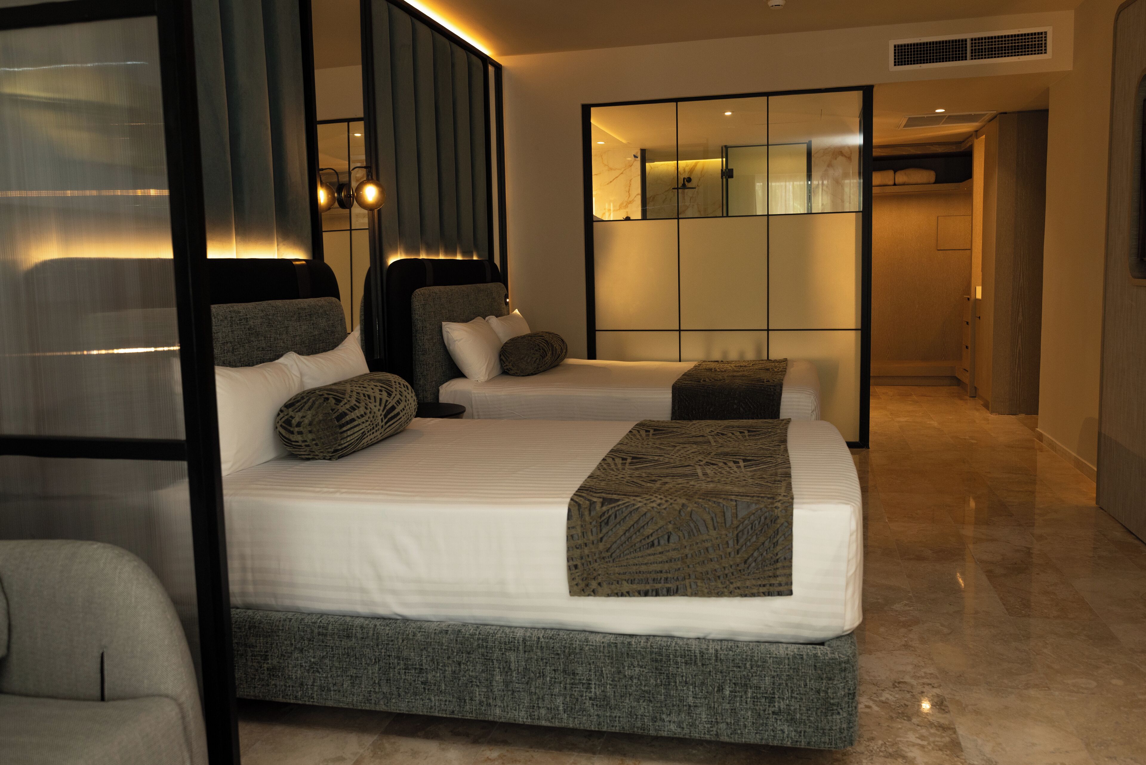 Grand Sunset Princess