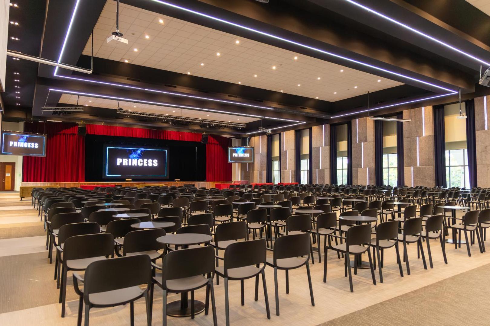 Grand Sunset Princess