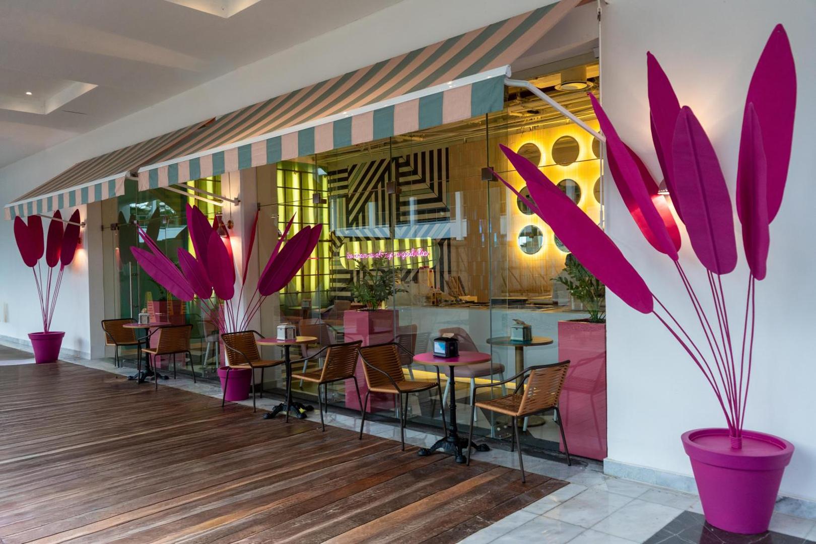 Grand Sunset Princess