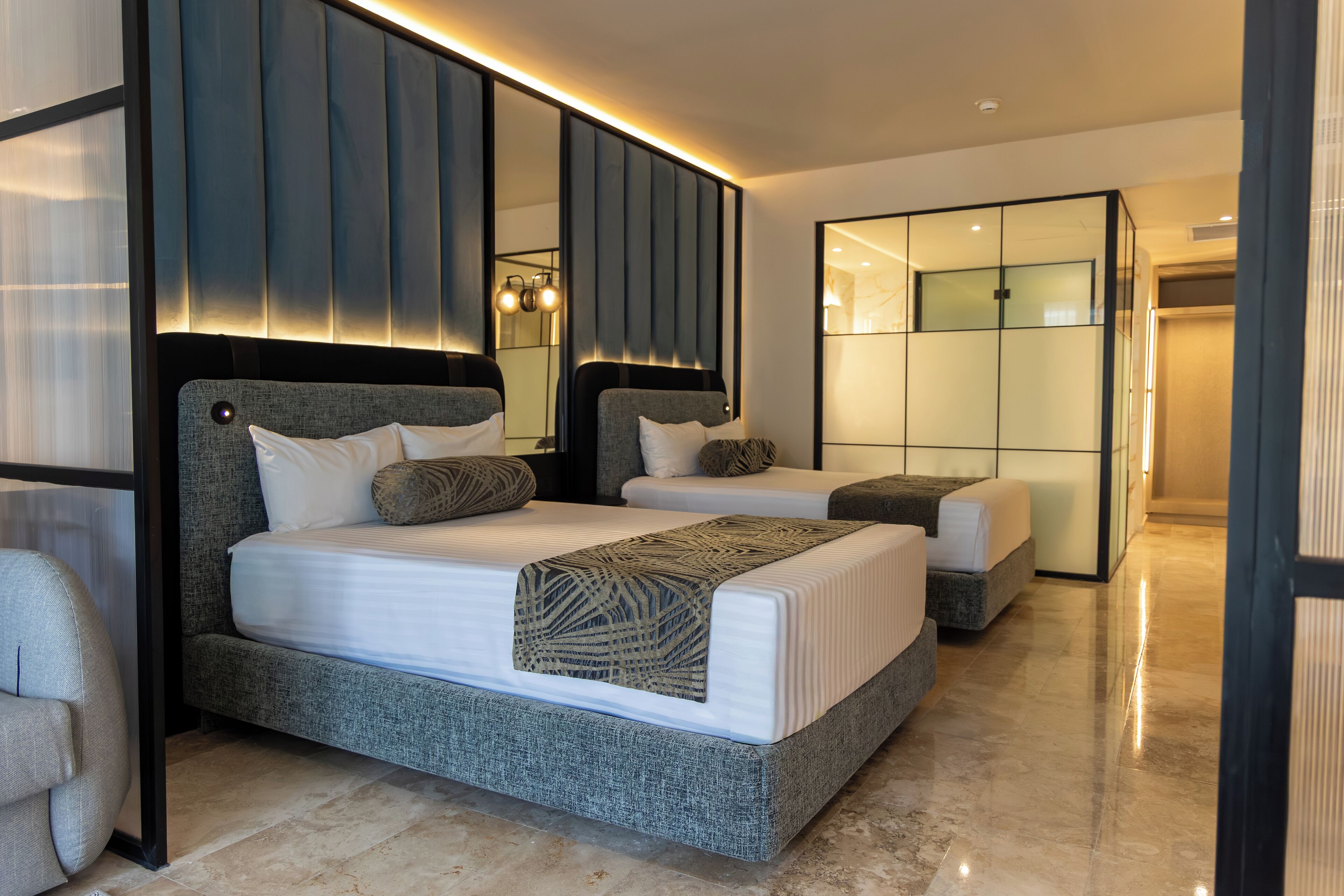 Grand Sunset Princess