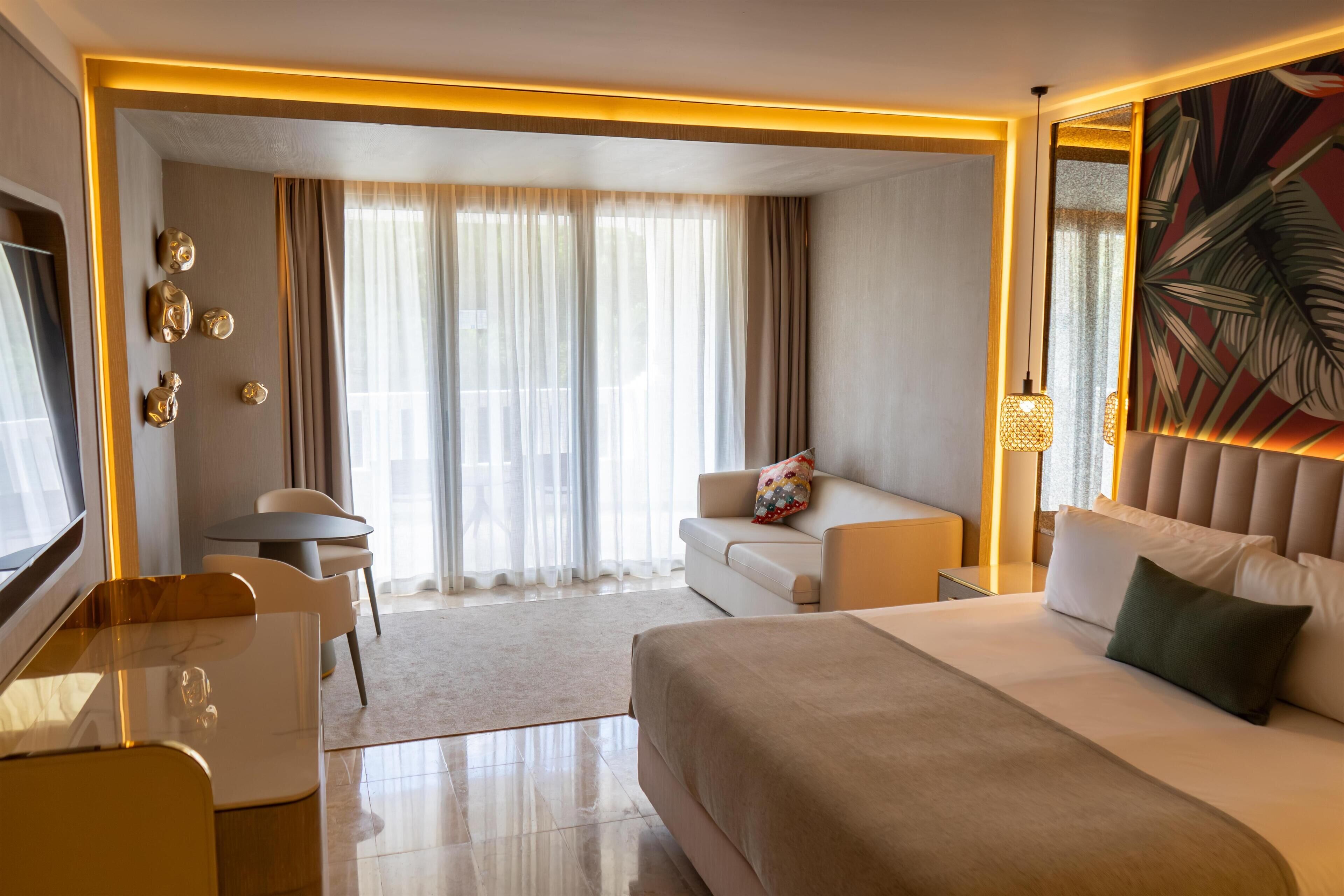 Grand Sunset Princess