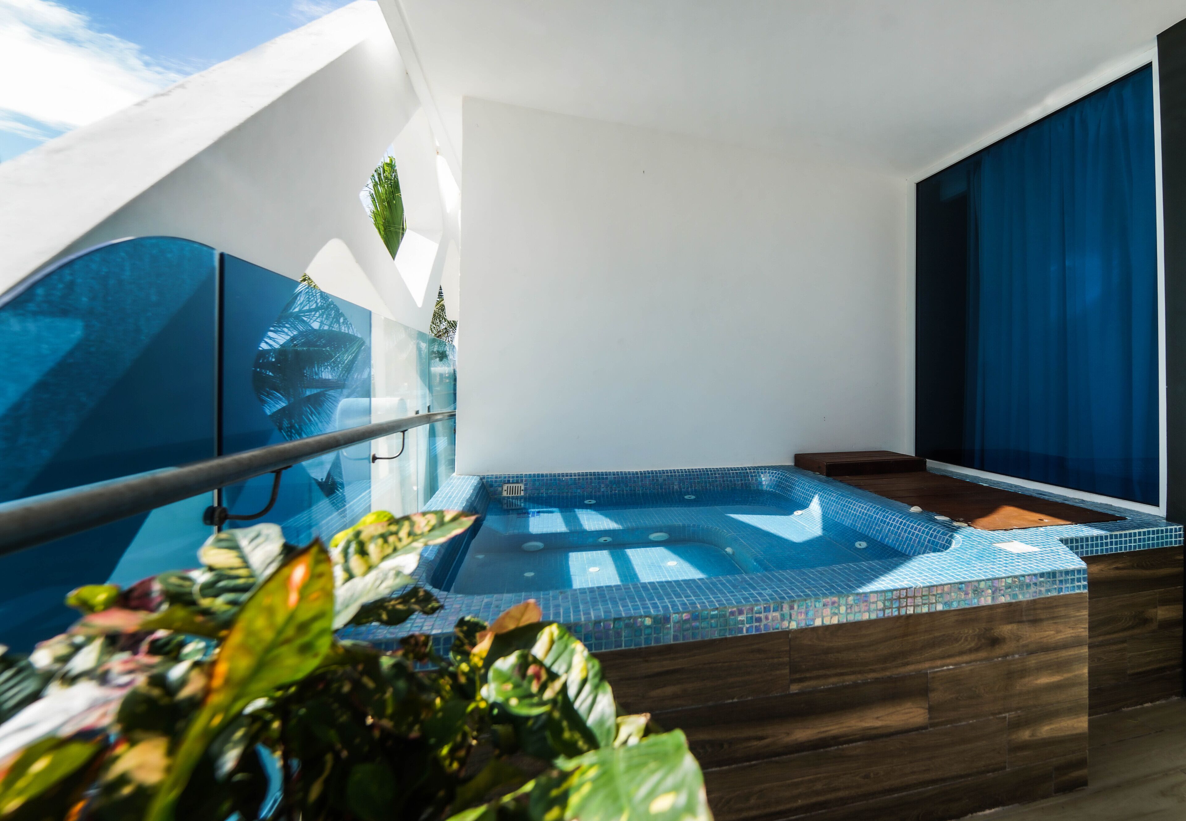 The Carmen Hotel Ocean Front by Kavia The Carmen Hotel Ocean Front by Kavia