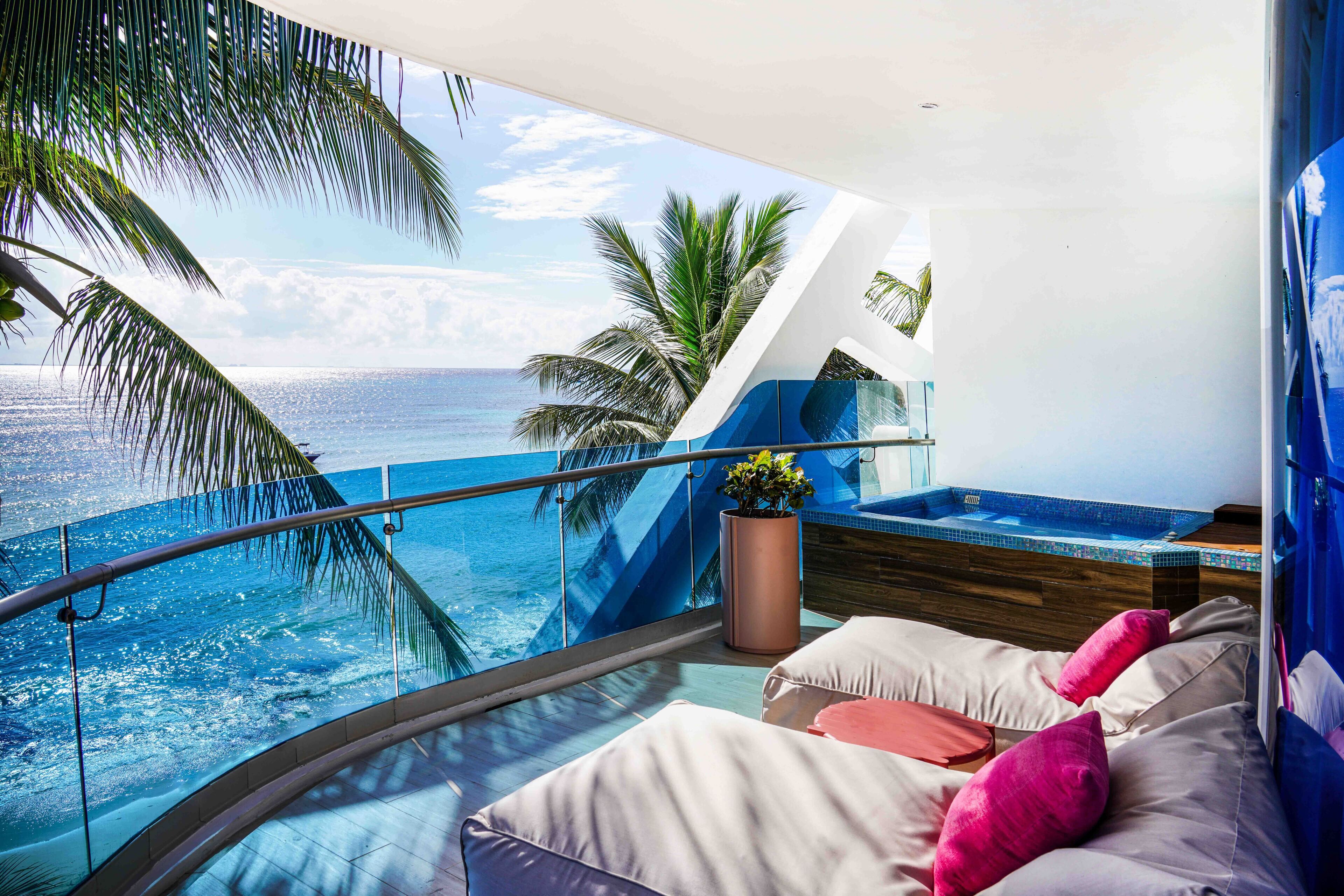 The Carmen Hotel Ocean Front by Kavia The Carmen Hotel Ocean Front by Kavia