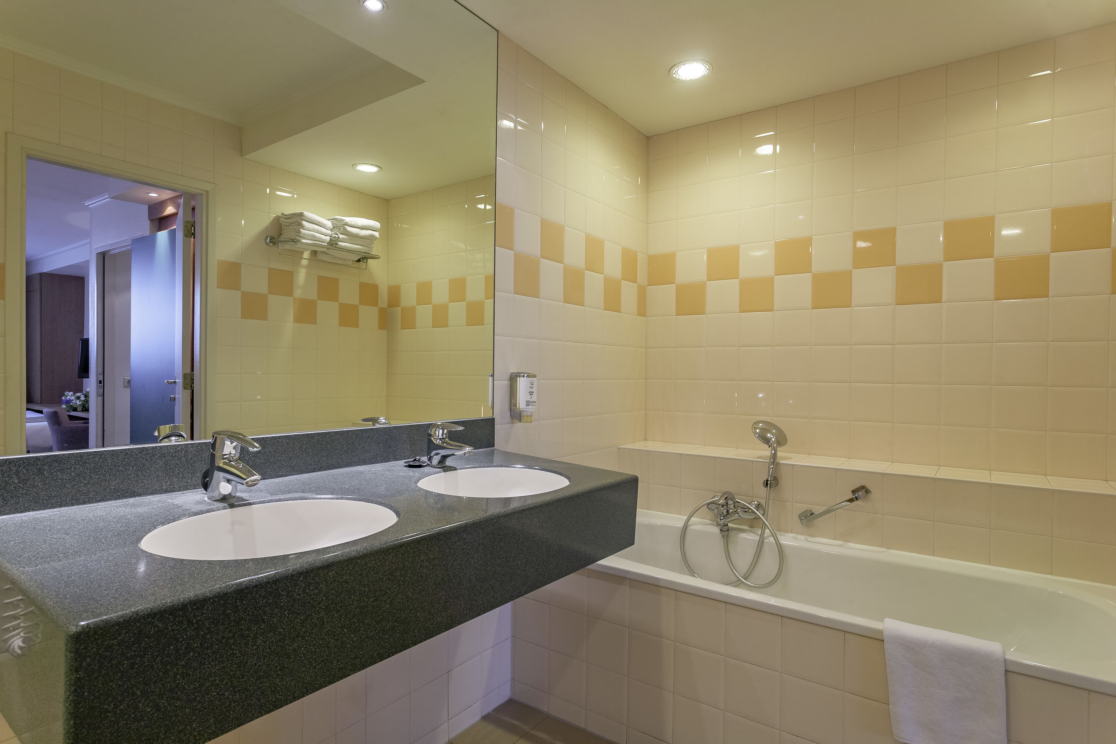 Avenue Hotel Avenue Hotel