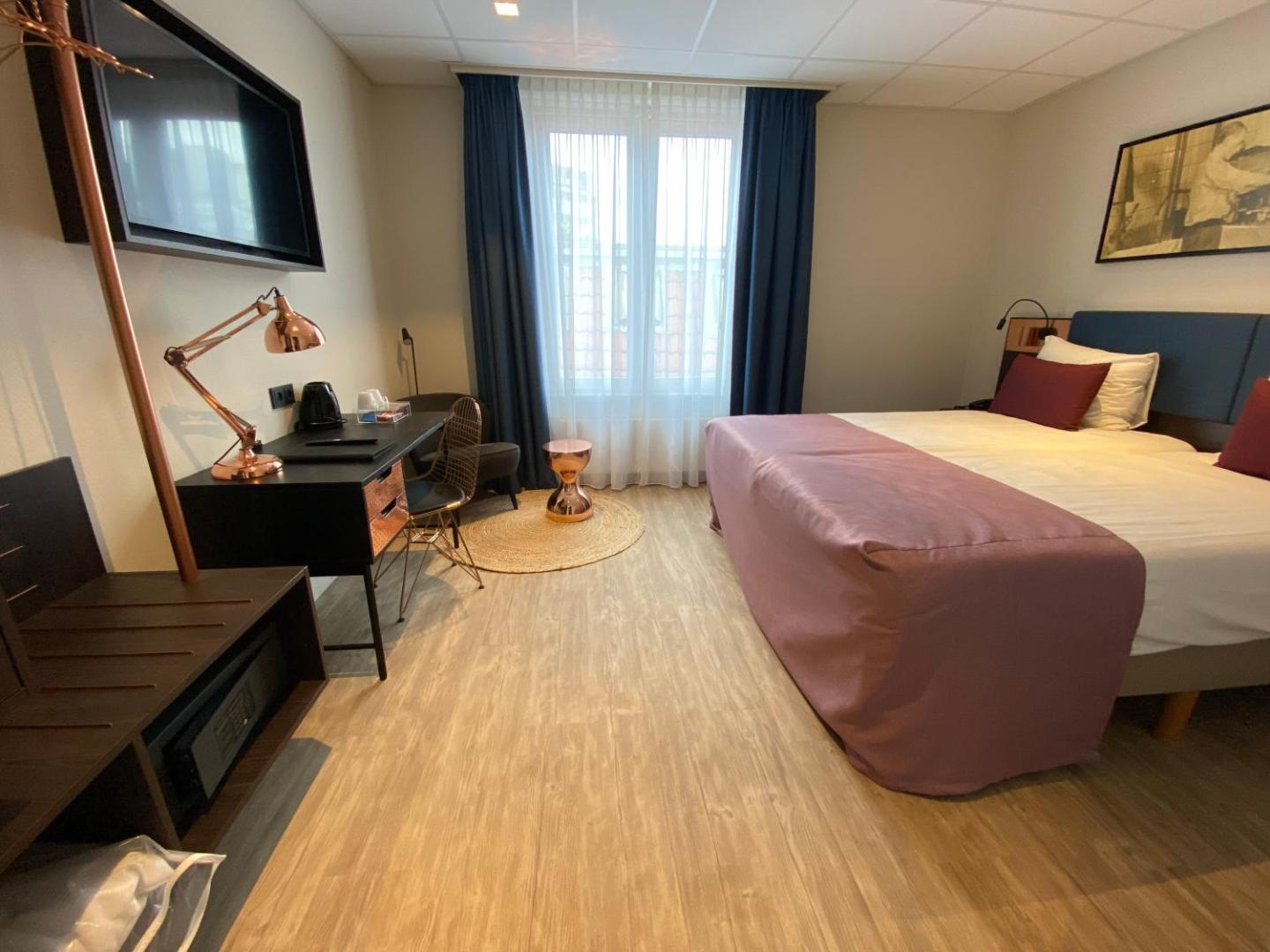 Best Western Dam Square Inn Best Western Dam Square Inn