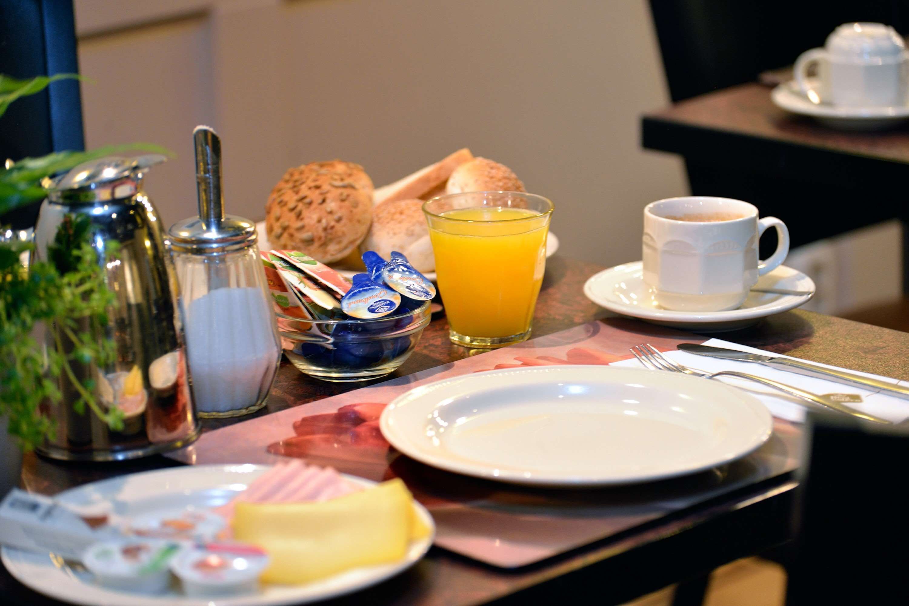 Best Western Dam Square Inn Best Western Dam Square Inn