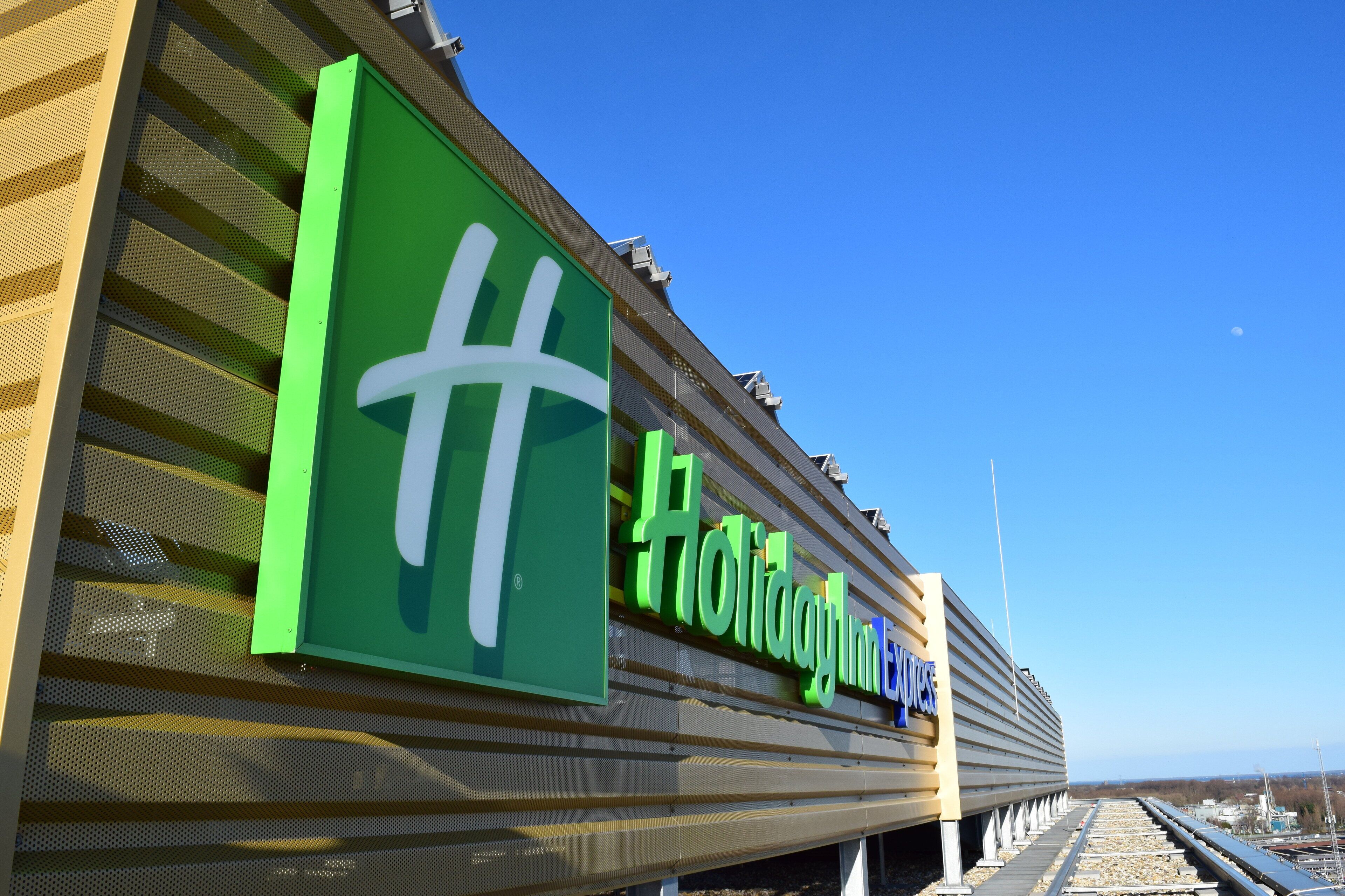 Holiday Inn Express Amsterdam - North Riverside Holiday Inn Express Amsterdam - North Riverside