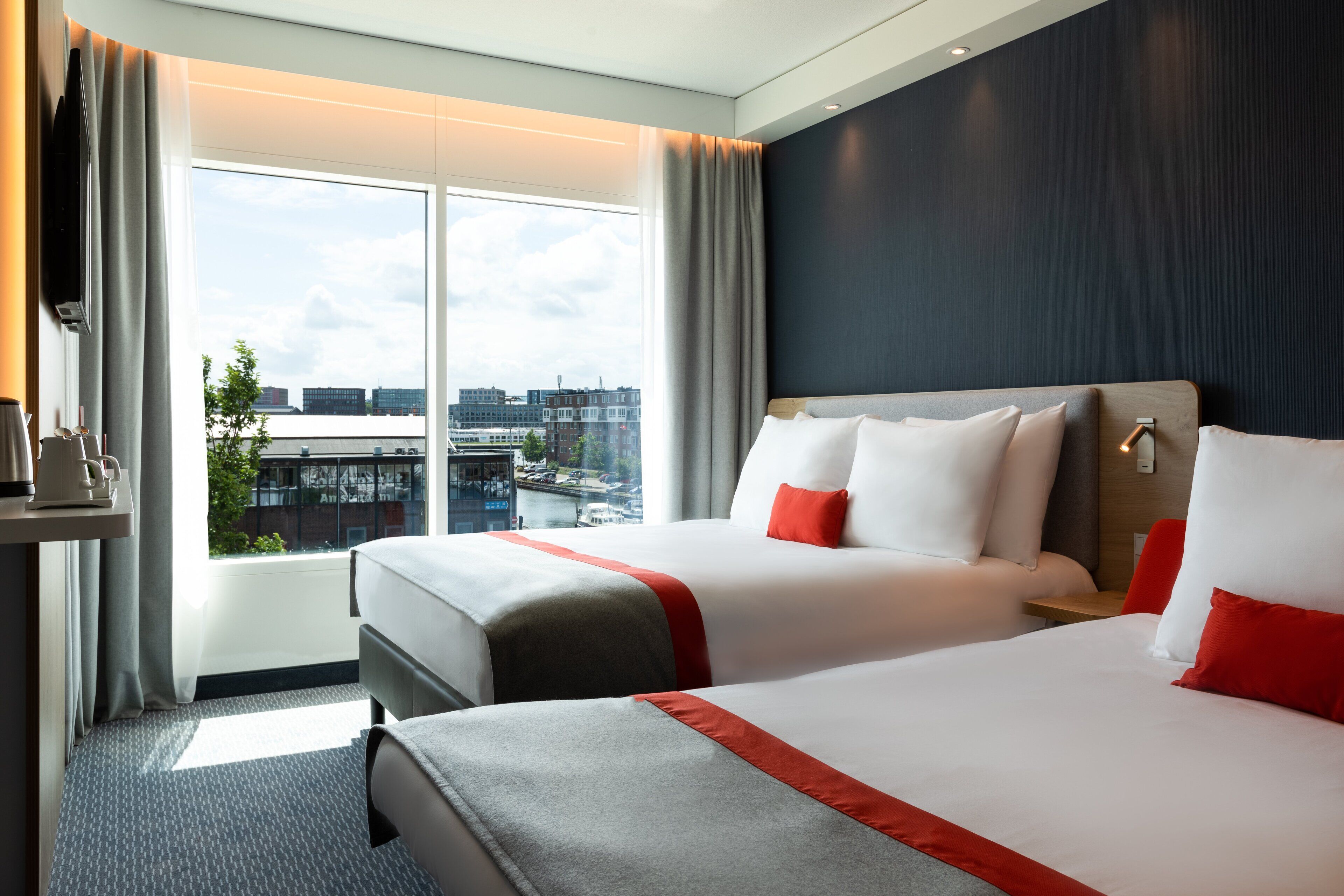 Holiday Inn Express Amsterdam - North Riverside Holiday Inn Express Amsterdam - North Riverside