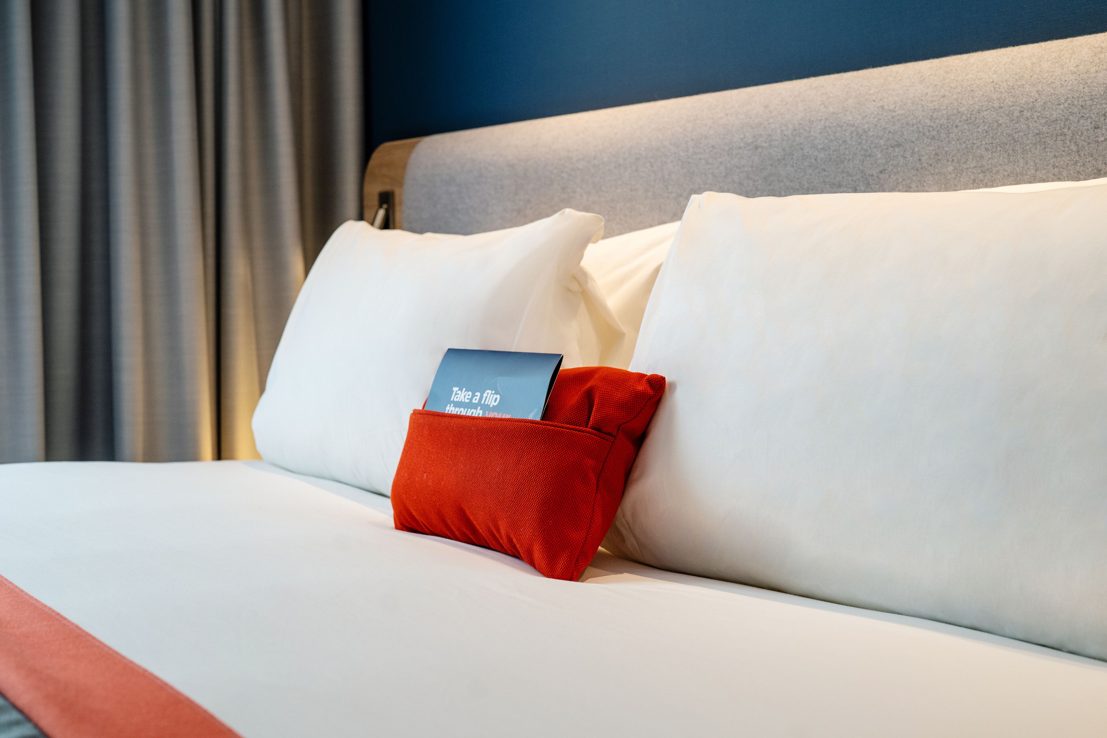 Holiday Inn Express Amsterdam - North Riverside Holiday Inn Express Amsterdam - North Riverside
