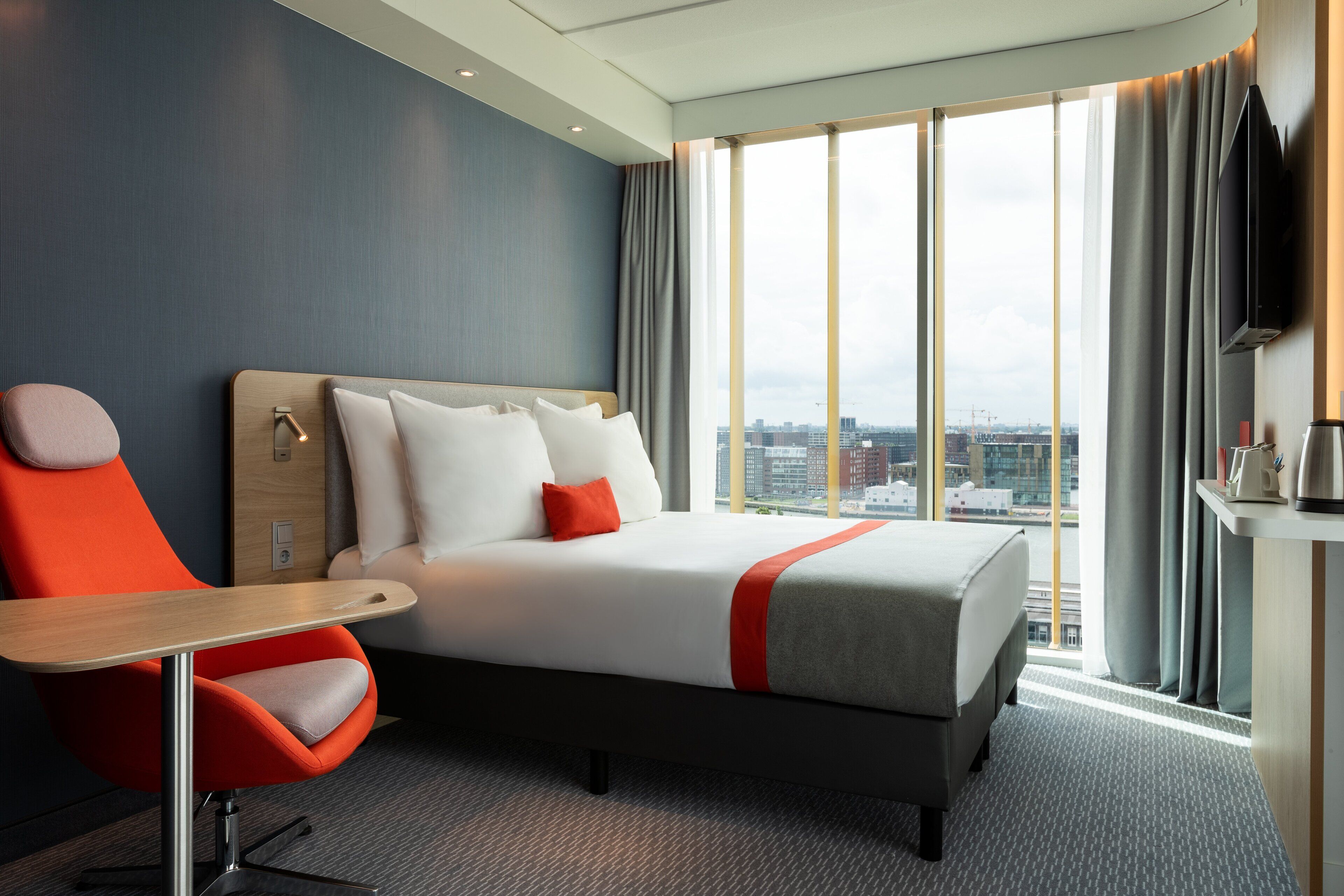 Holiday Inn Express Amsterdam - North Riverside Holiday Inn Express Amsterdam - North Riverside