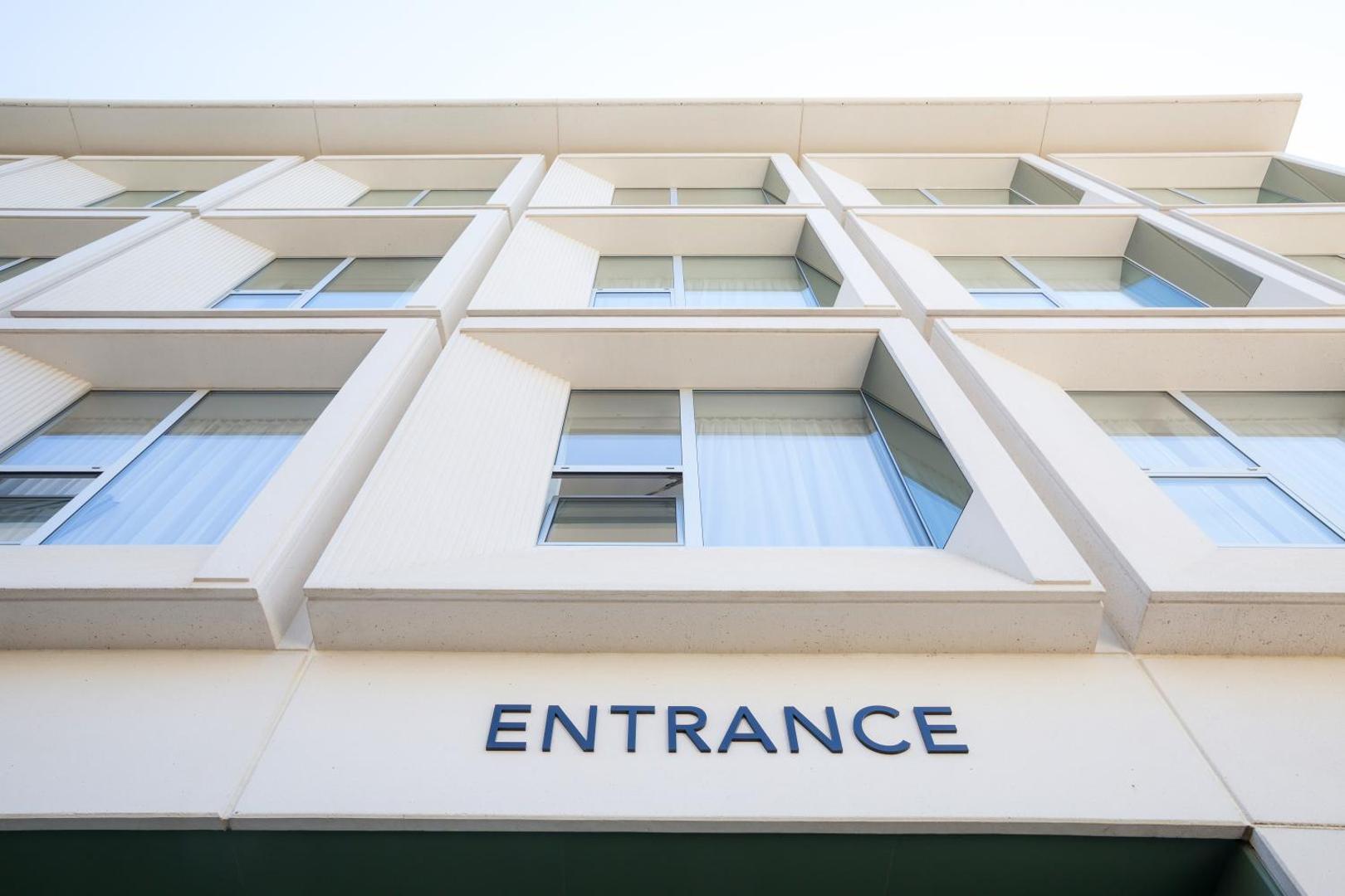 Hotel2Stay Hotel2Stay