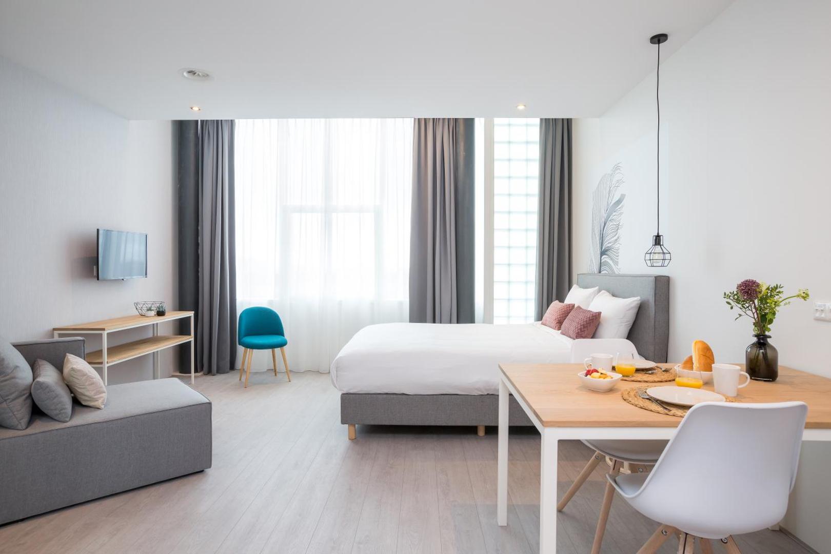 Hotel2Stay Hotel2Stay