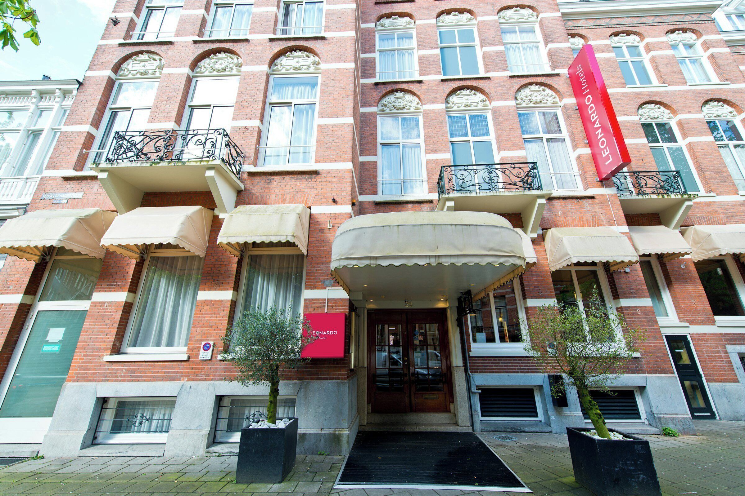 Leonardo Hotel Amsterdam City Center Leonardo Hotel Amsterdam City Center