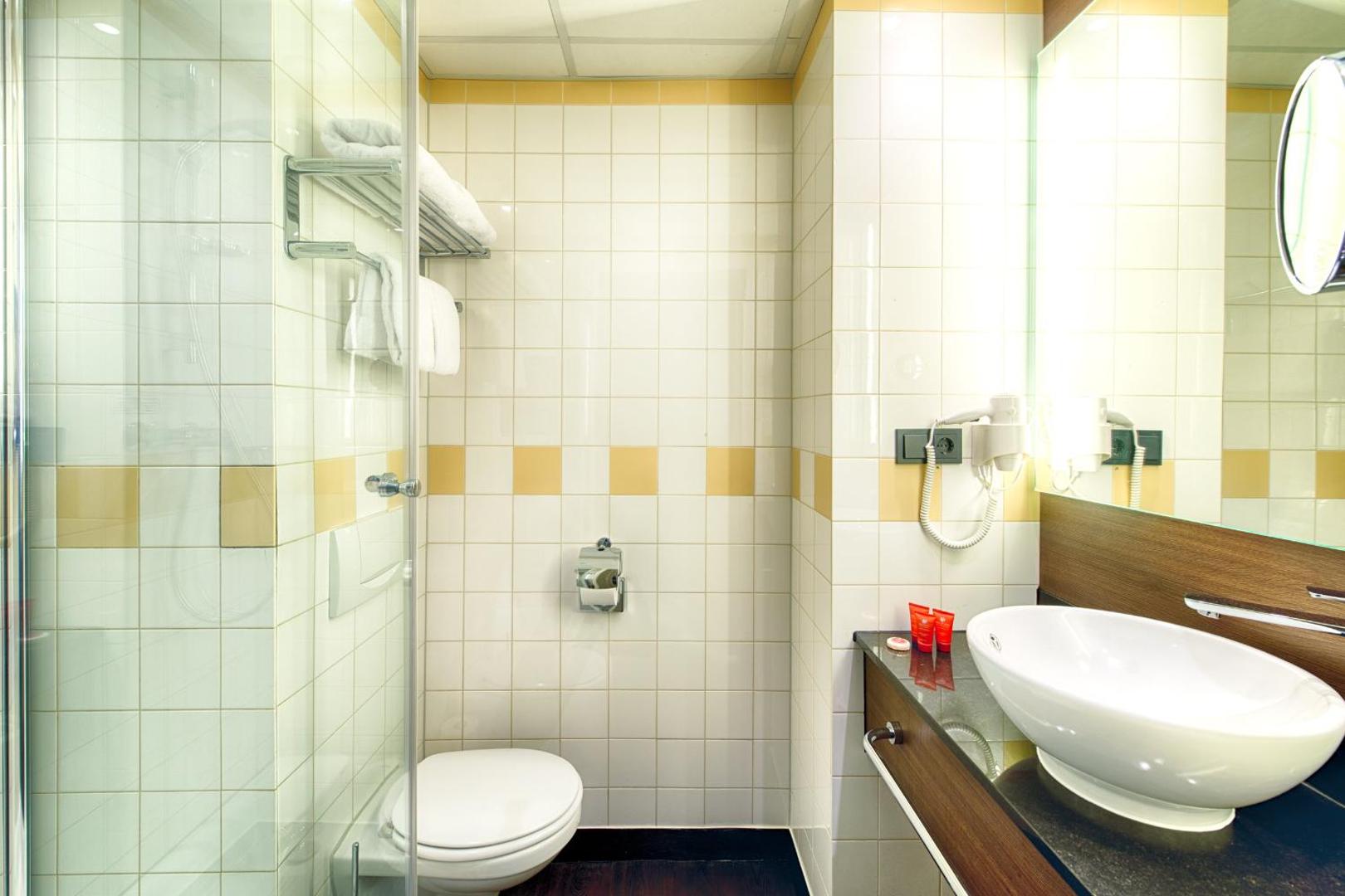 Leonardo Hotel Amsterdam City Center Leonardo Hotel Amsterdam City Center