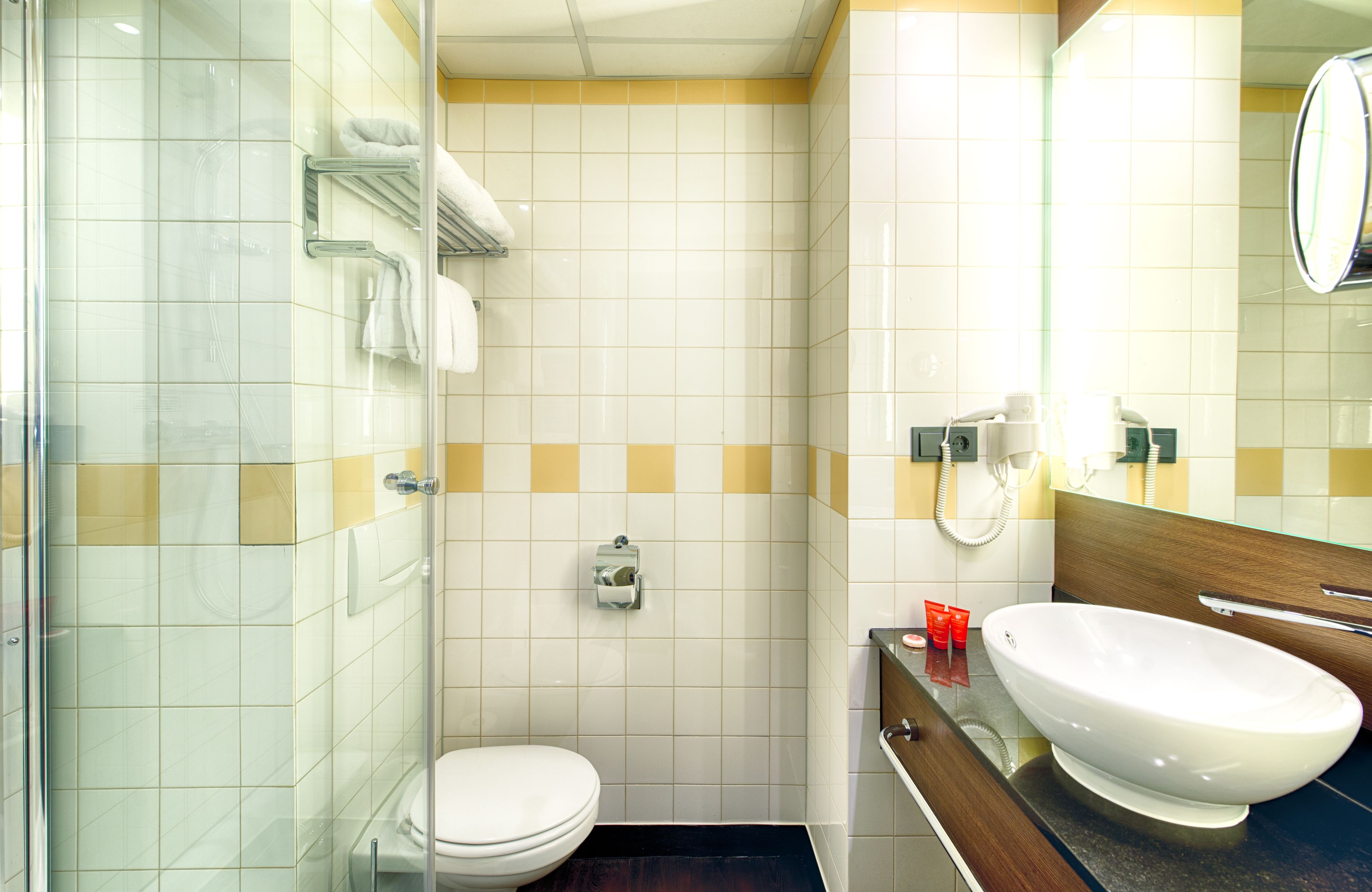 Leonardo Hotel Amsterdam City Center Leonardo Hotel Amsterdam City Center