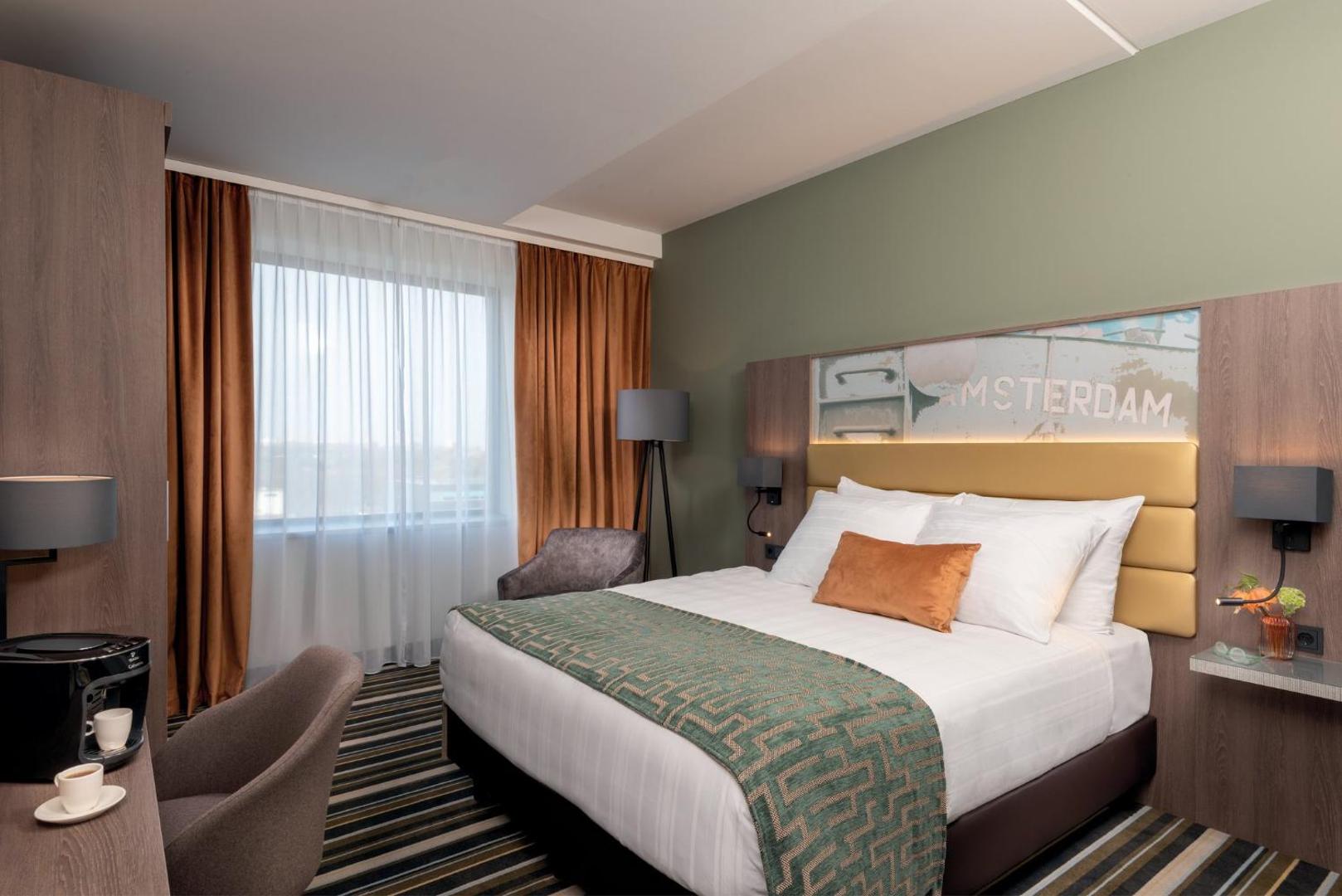 Leonardo Royal Hotel Amsterdam Leonardo Royal Hotel Amsterdam