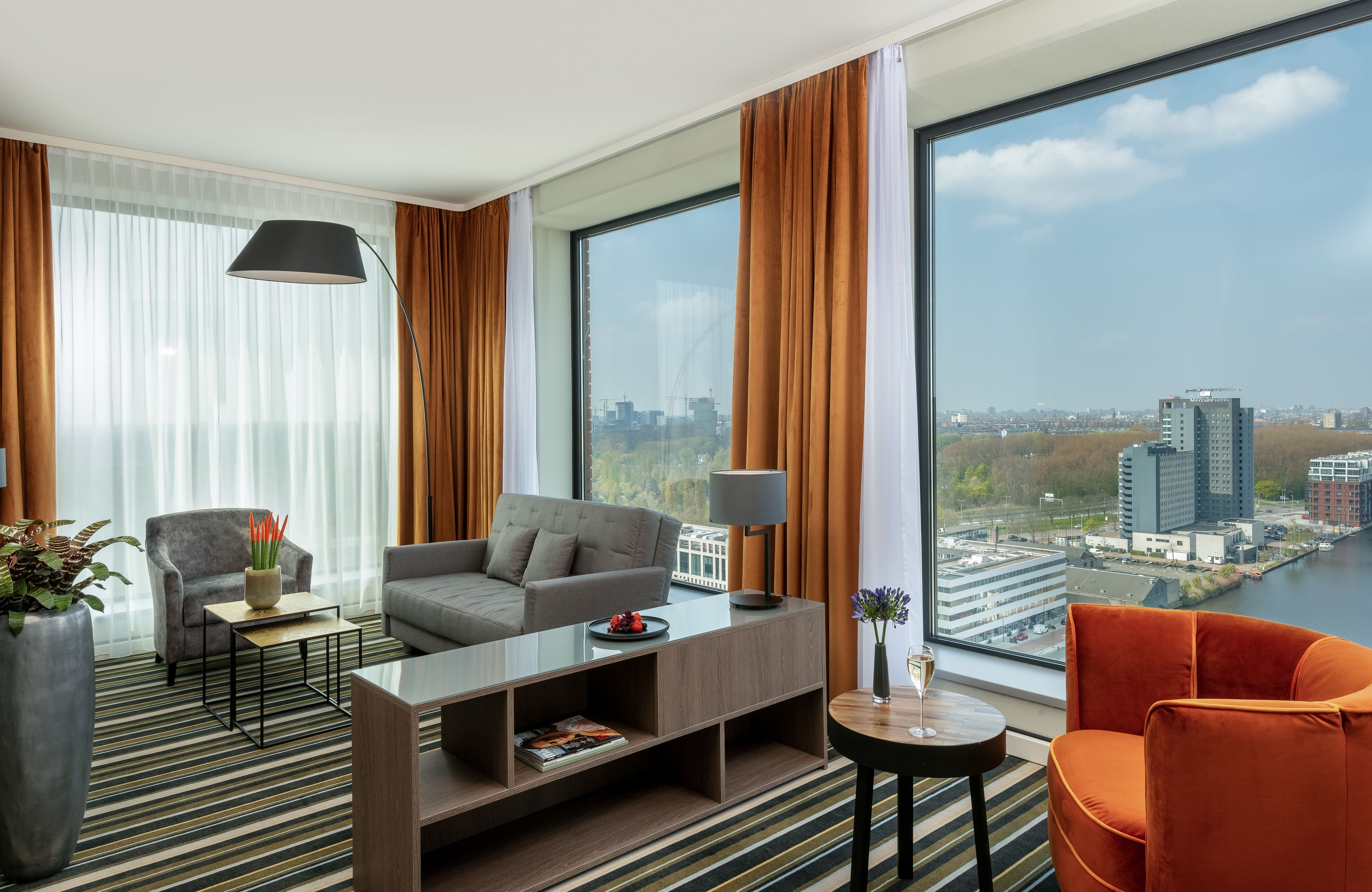 Leonardo Royal Hotel Amsterdam Leonardo Royal Hotel Amsterdam